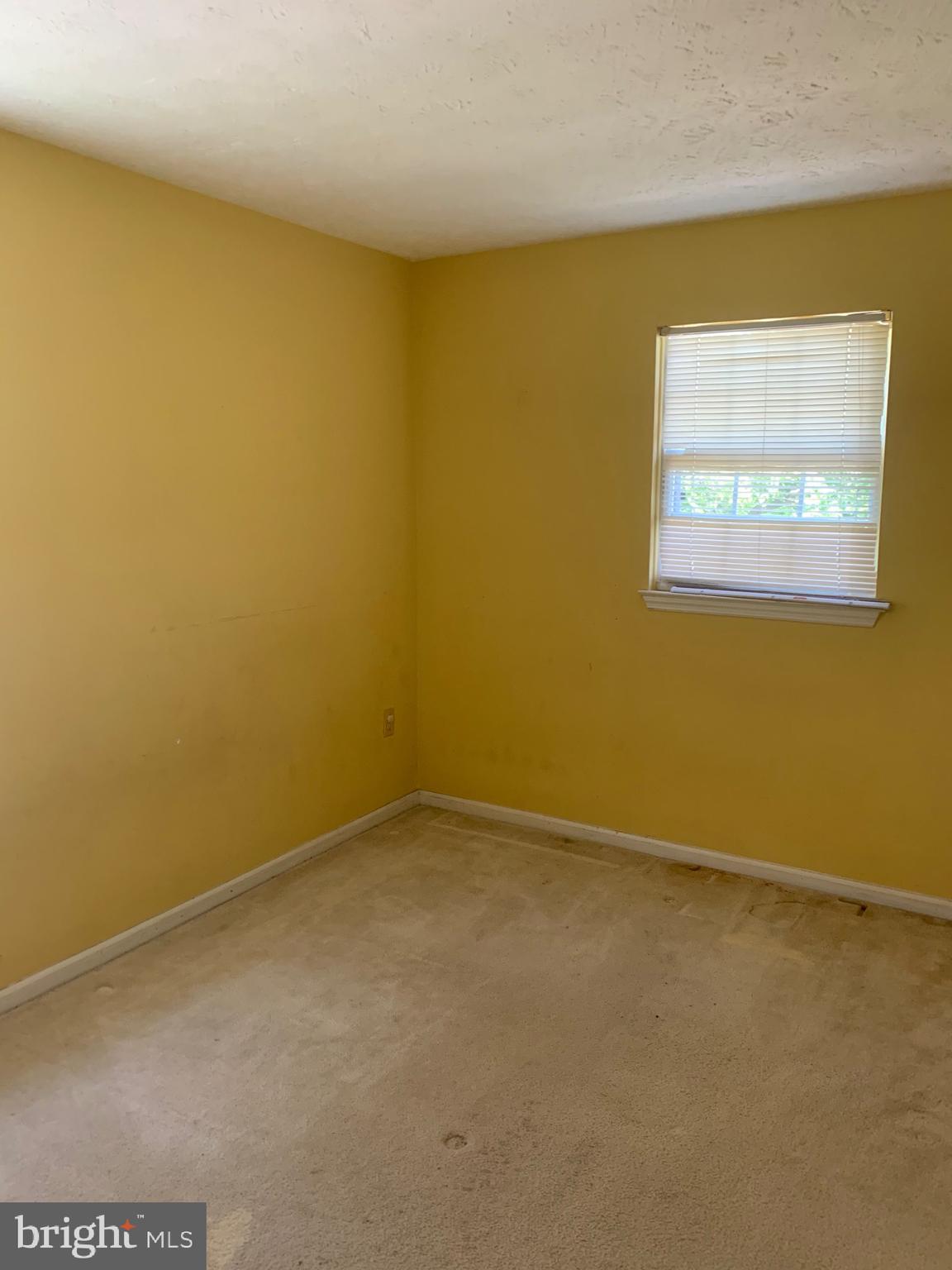 SADDLE CREEK - Residential