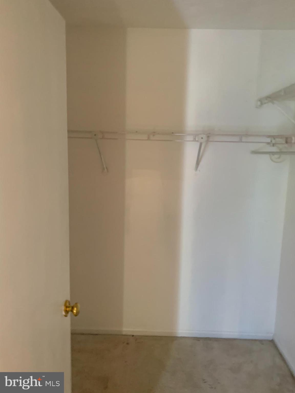 SADDLE CREEK - Residential