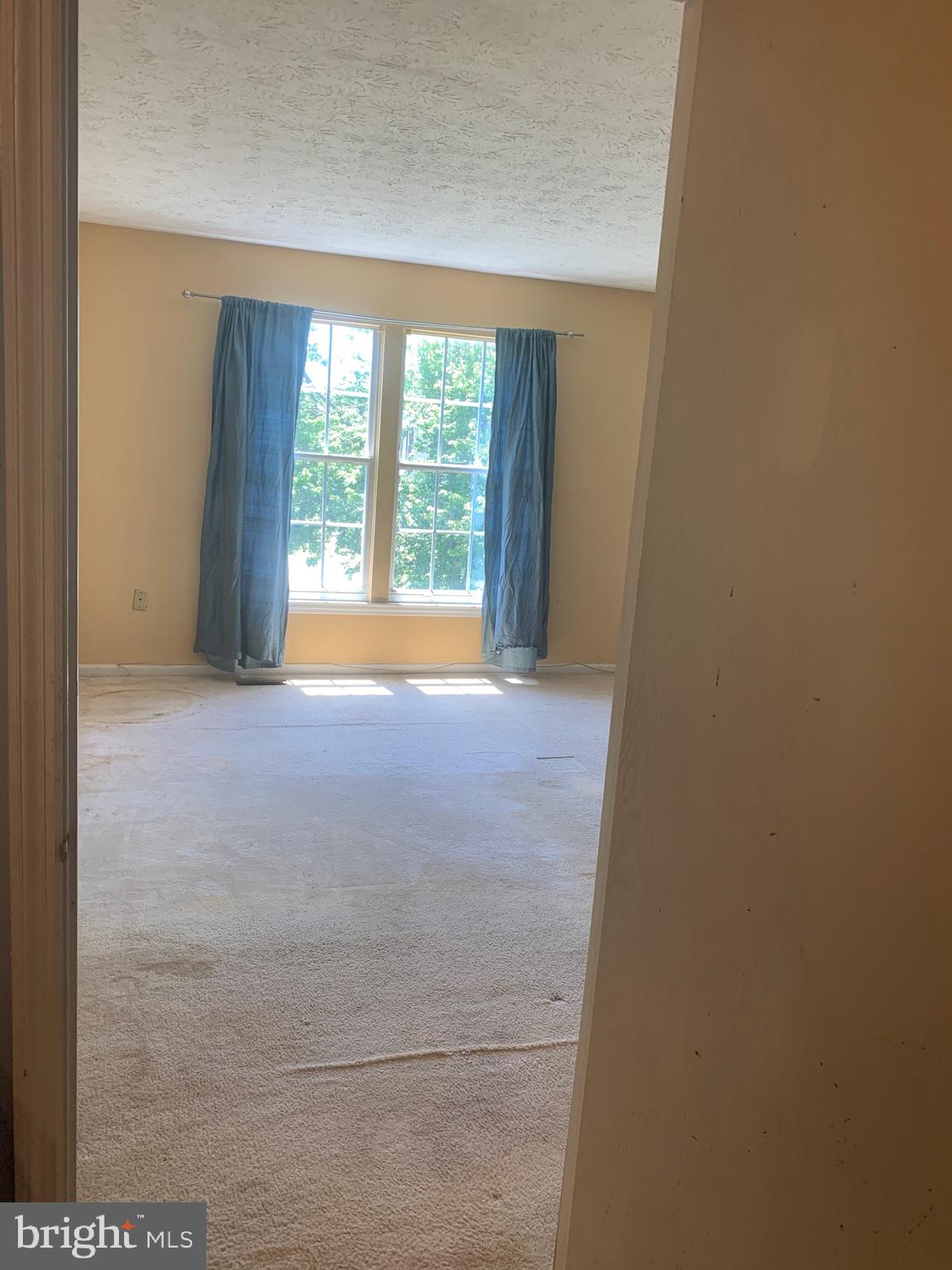 SADDLE CREEK - Residential