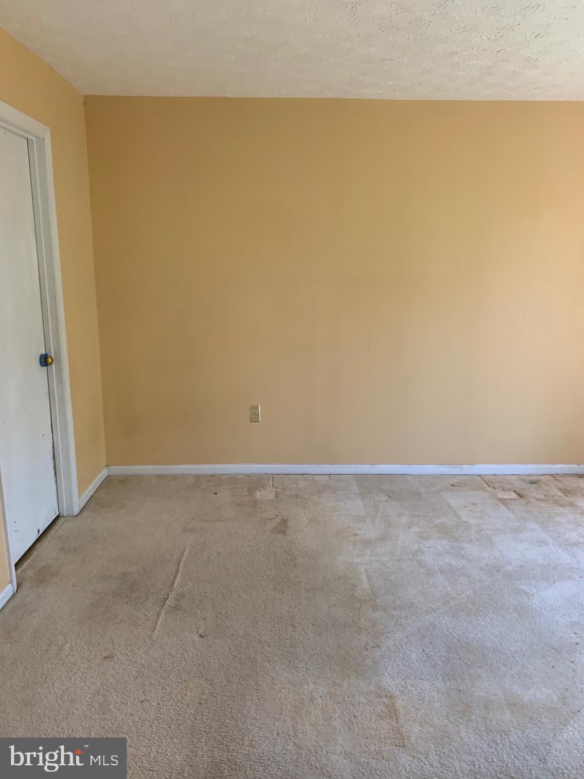 SADDLE CREEK - Residential