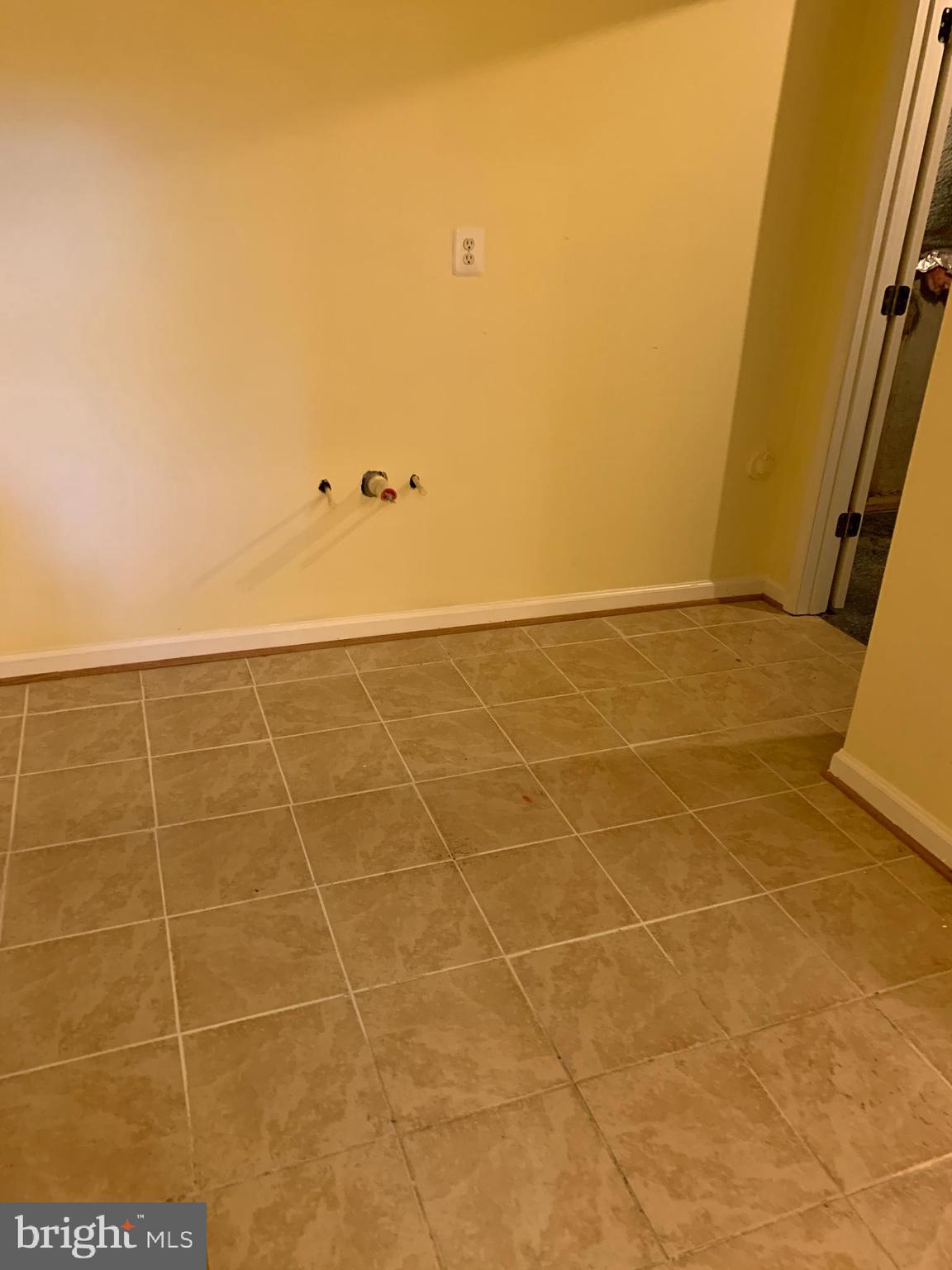 SADDLE CREEK - Residential