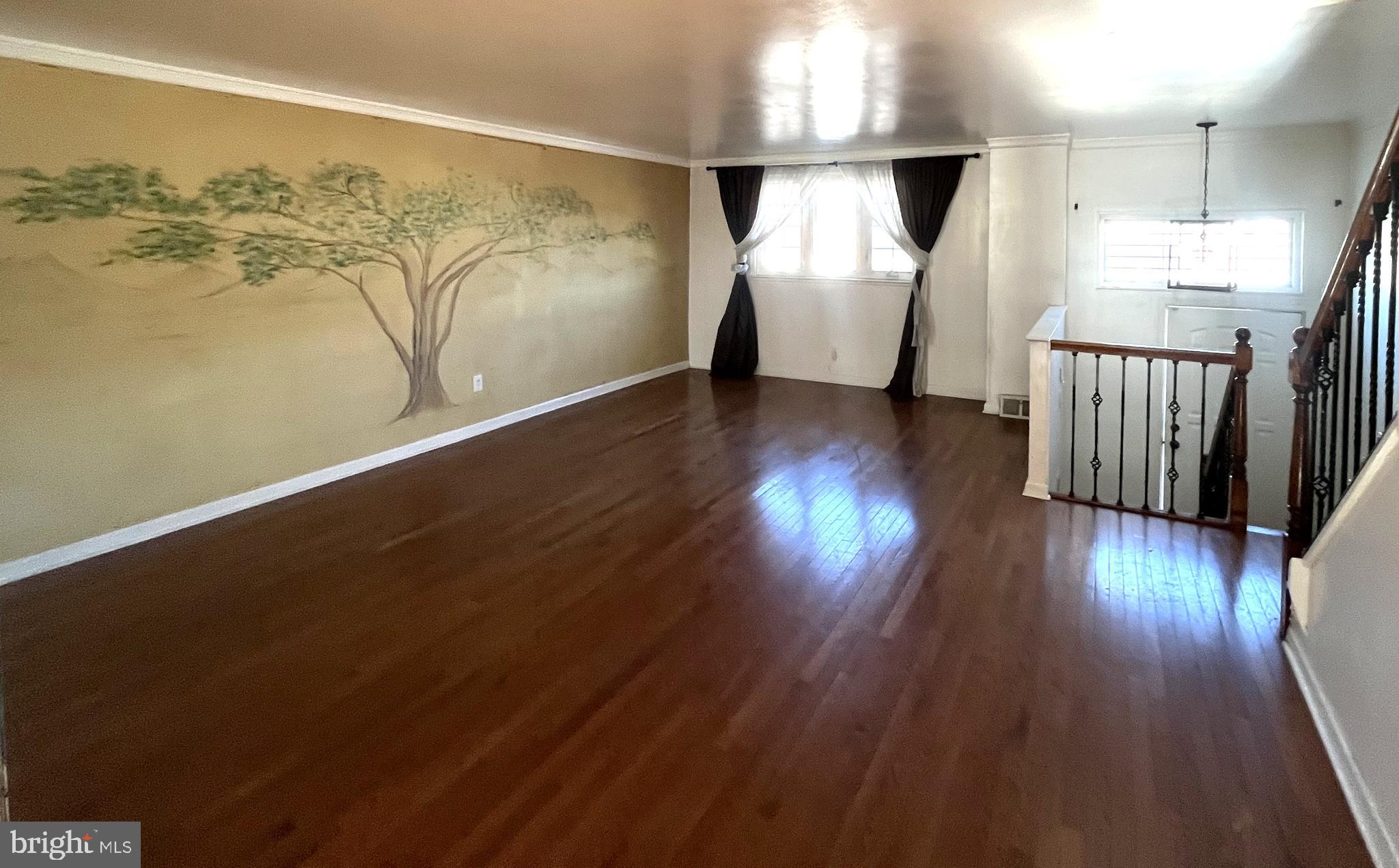 1204 W MASTER STREET