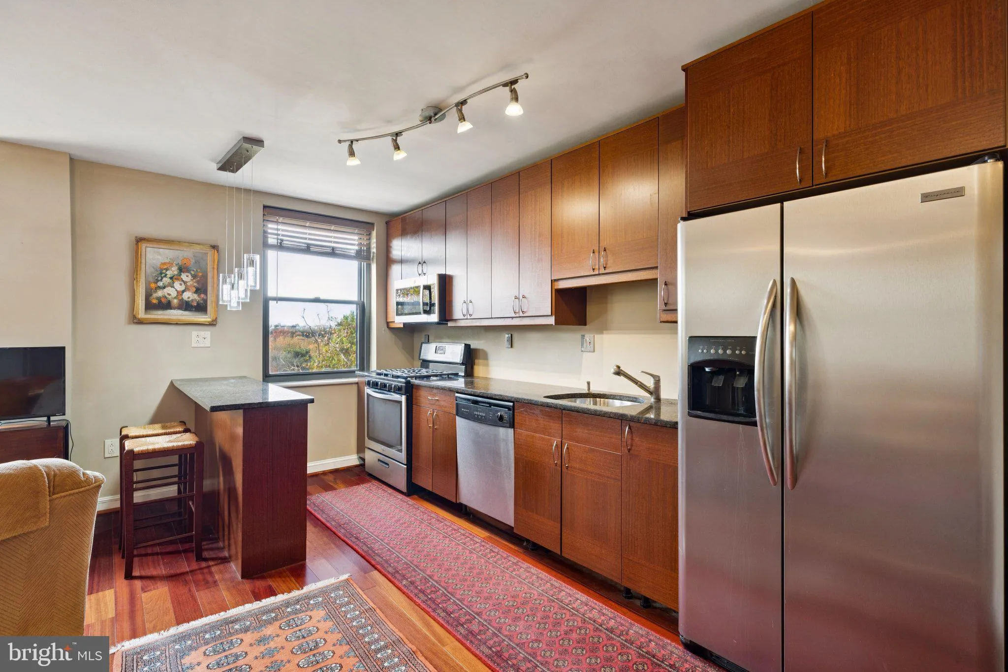 Philadelphia, Pennsylvania 19130, United States, 2 Bedrooms Bedrooms, ,1 BathroomBathrooms,Residential,Active,236948