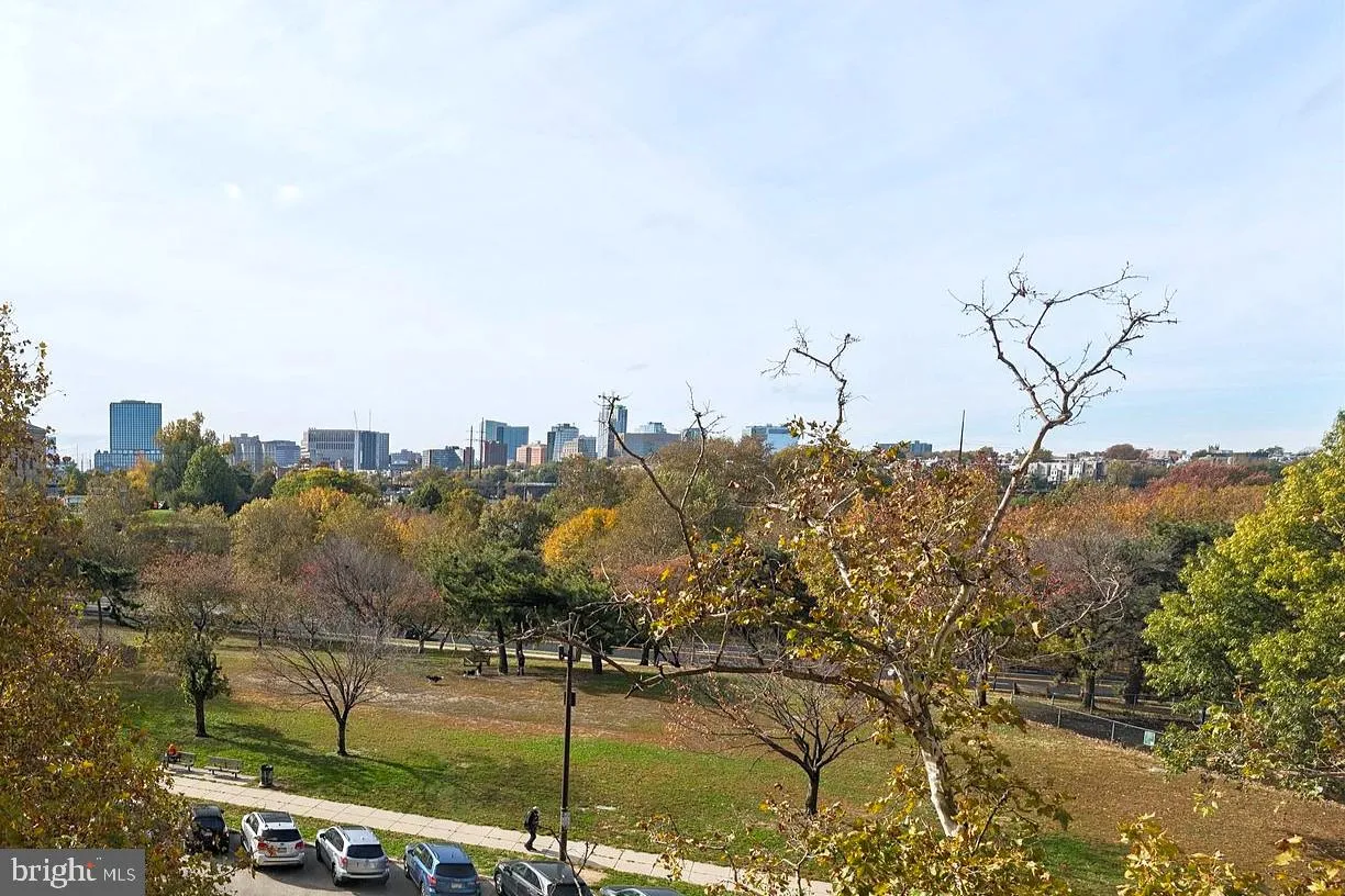 Philadelphia, Pennsylvania 19130, United States, 2 Bedrooms Bedrooms, ,1 BathroomBathrooms,Residential,Active,236948