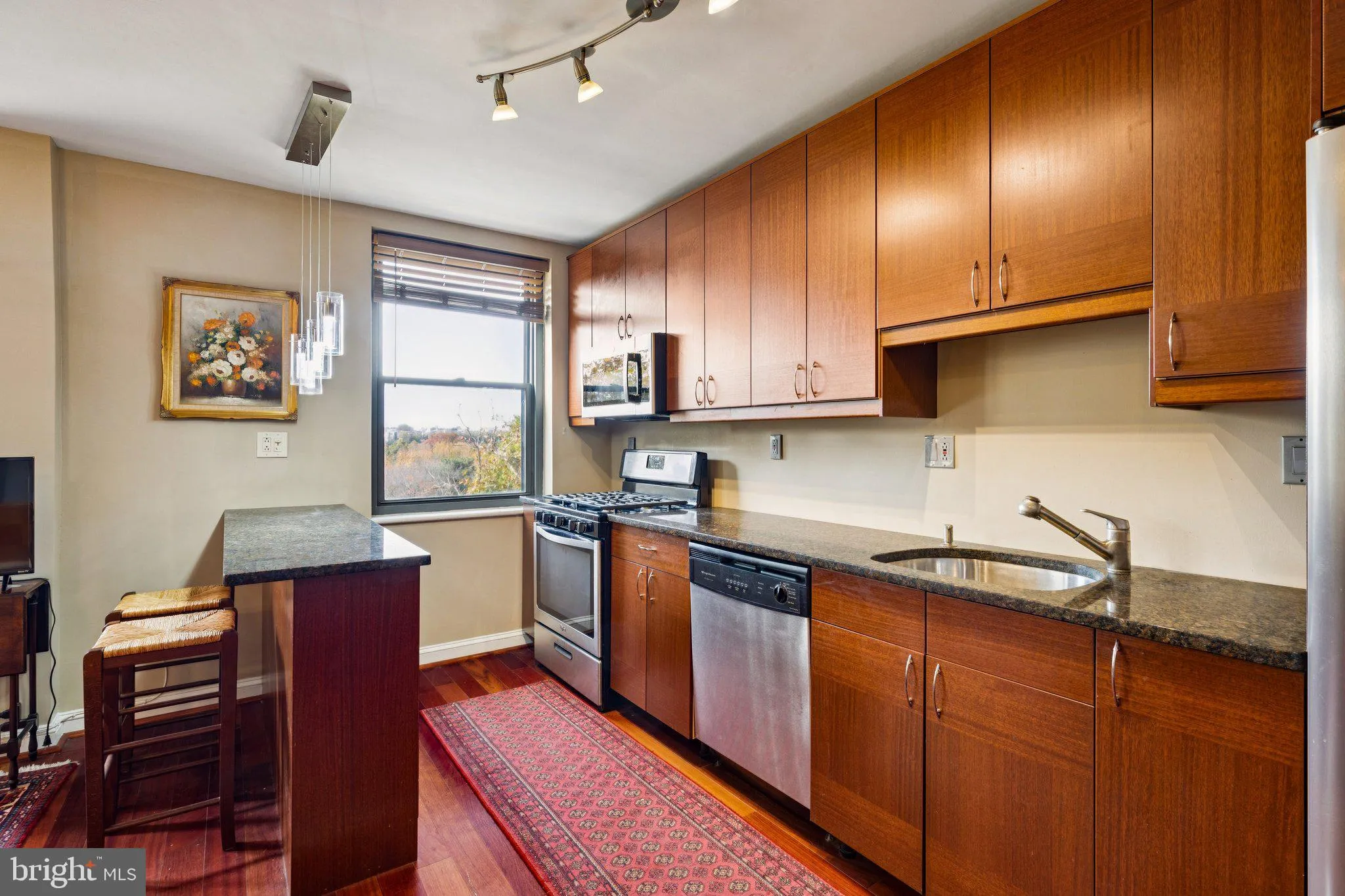 Philadelphia, Pennsylvania 19130, United States, 2 Bedrooms Bedrooms, ,1 BathroomBathrooms,Residential,Active,236948