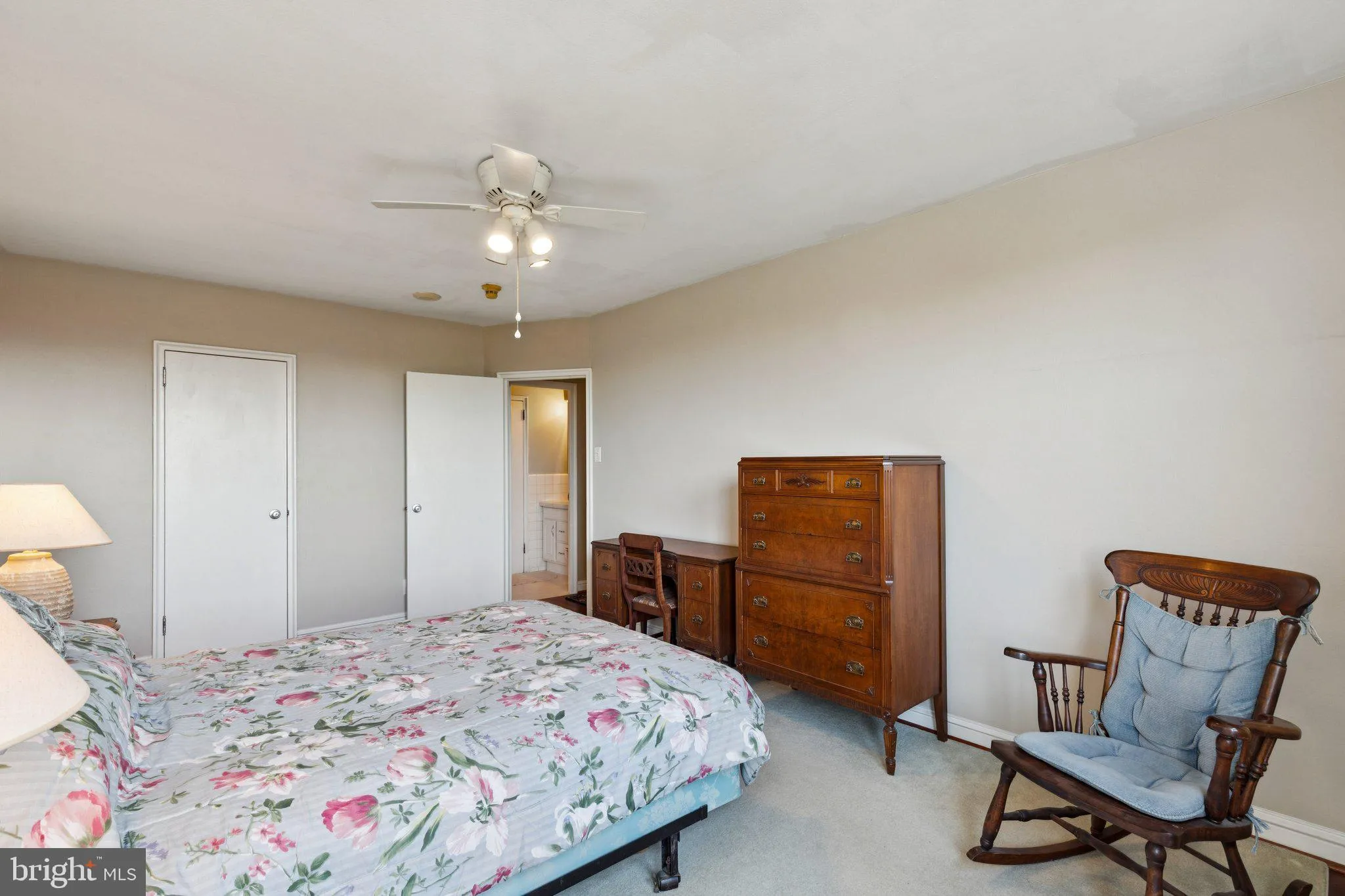 Philadelphia, Pennsylvania 19130, United States, 2 Bedrooms Bedrooms, ,1 BathroomBathrooms,Residential,Active,236948