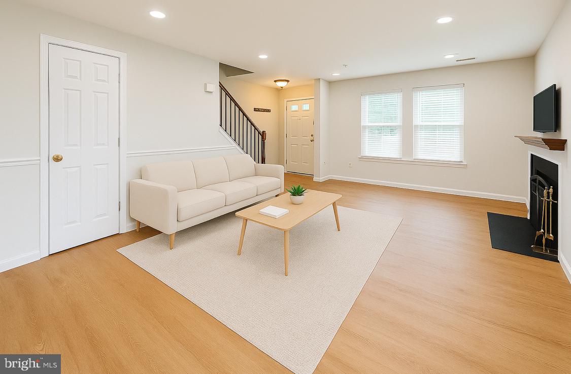 1440 NUTWOOD COURT