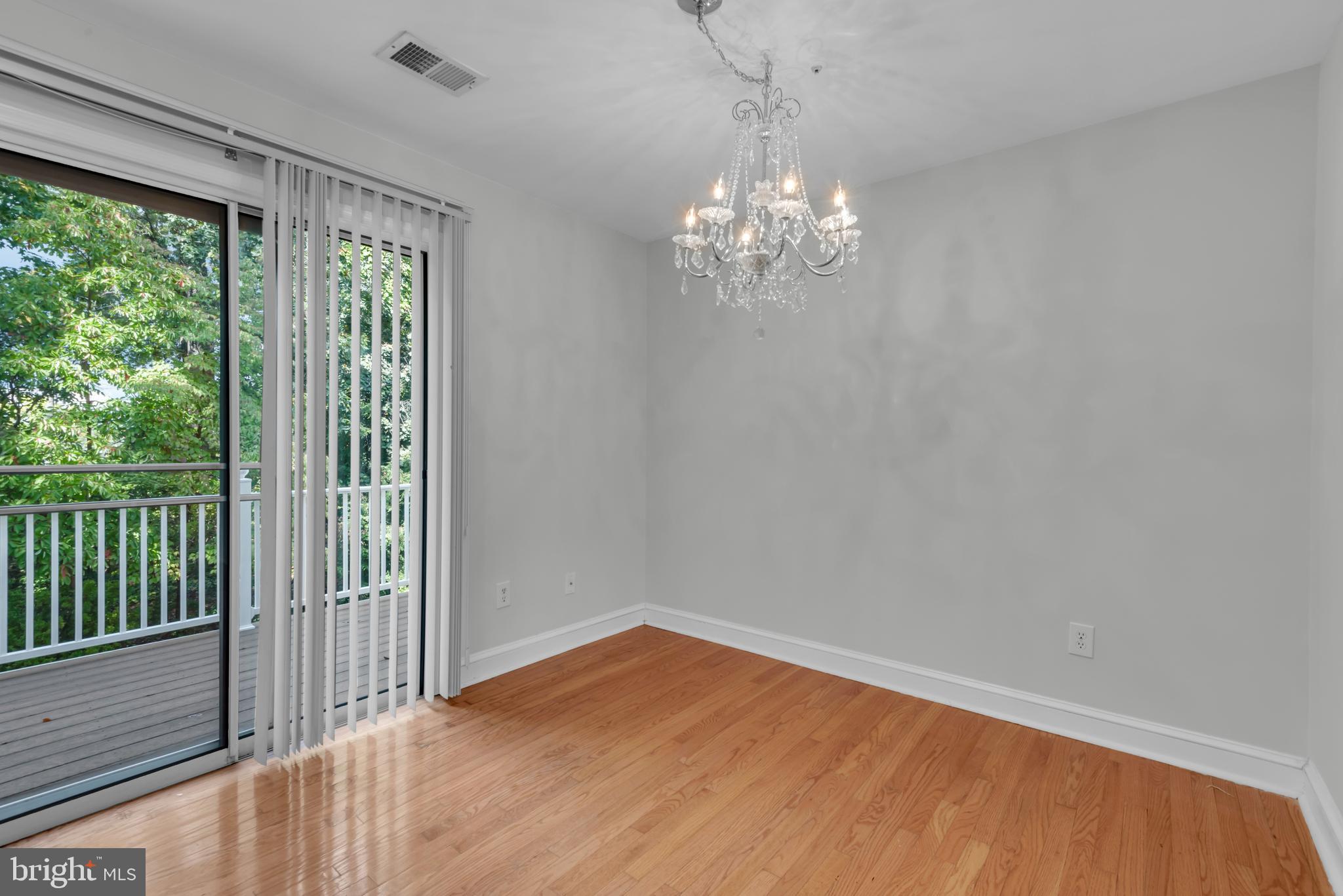 CEDAR GROVE AT CROFTON - Residential