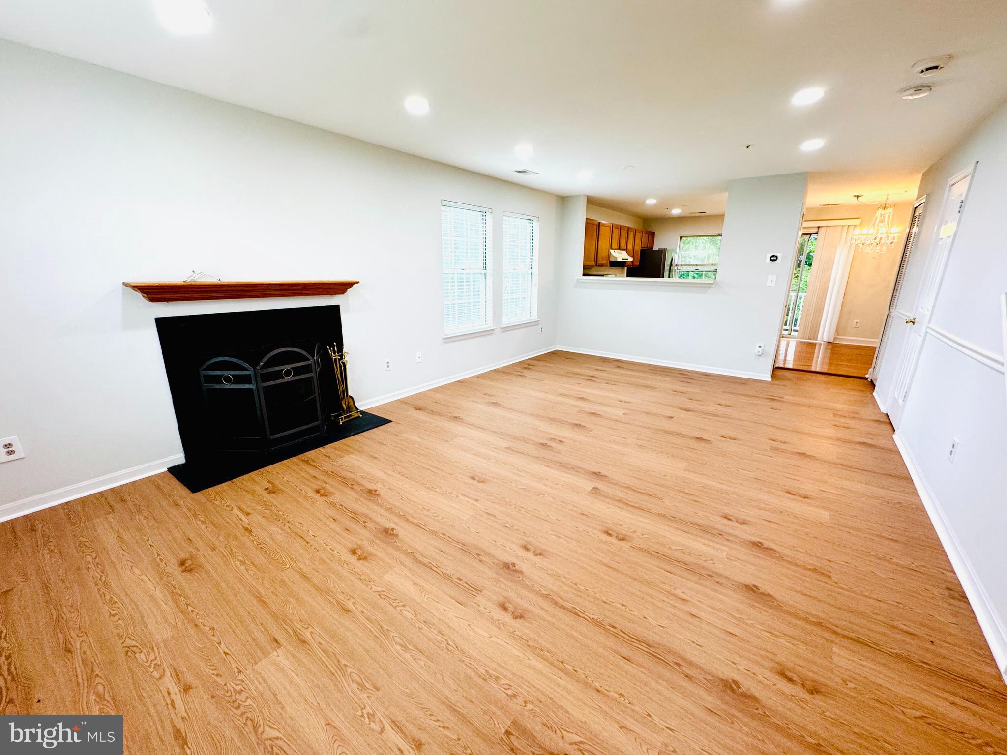 1440 NUTWOOD COURT