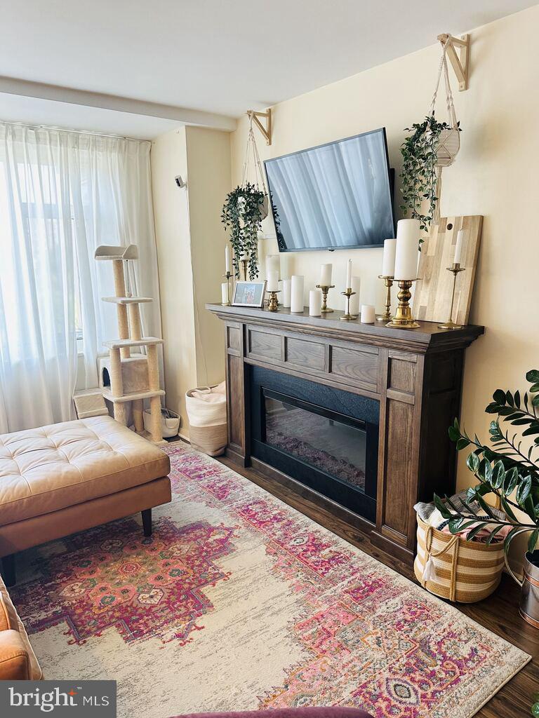 1545 18TH STREET NW 622