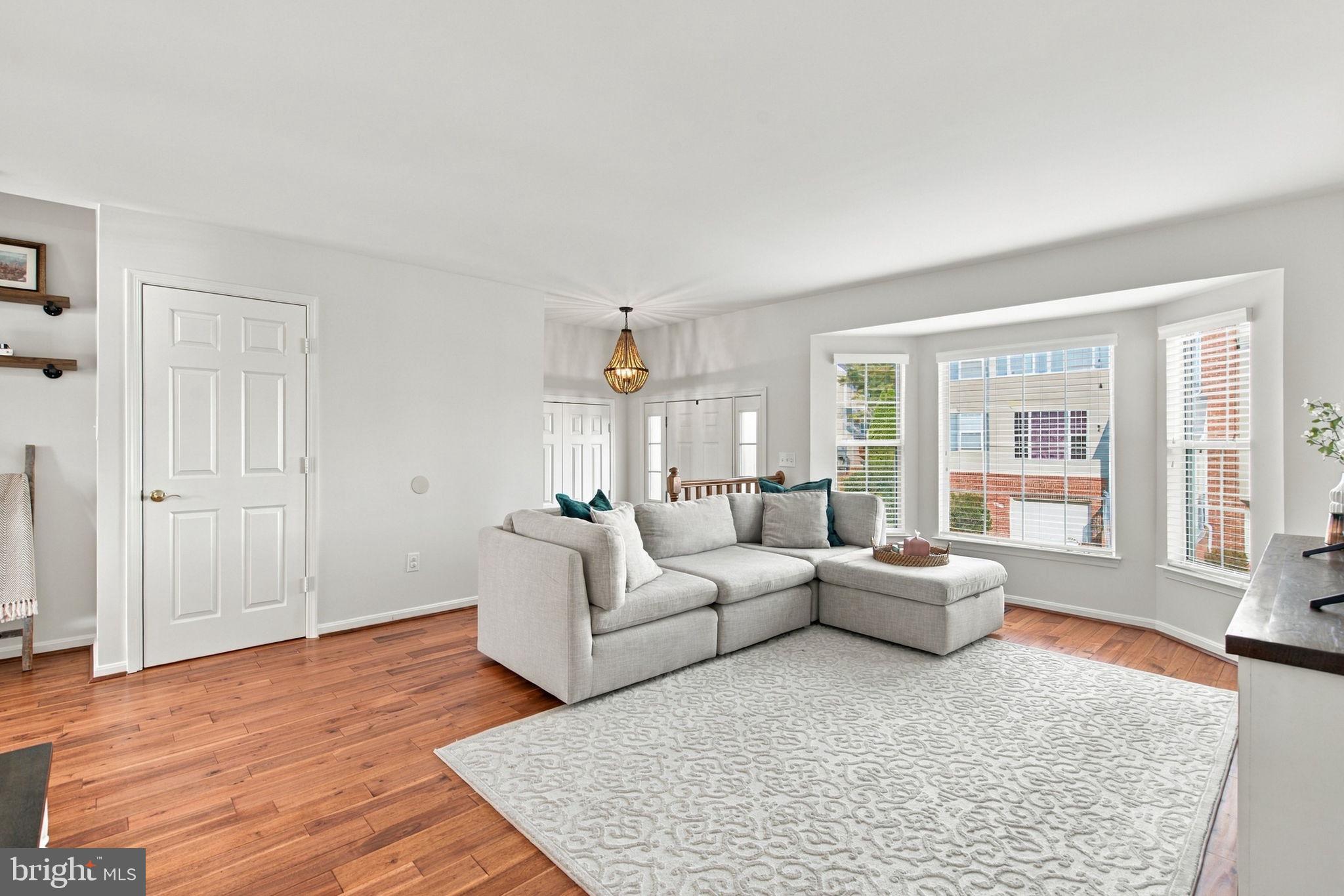 20170 HARDWOOD TERRACE