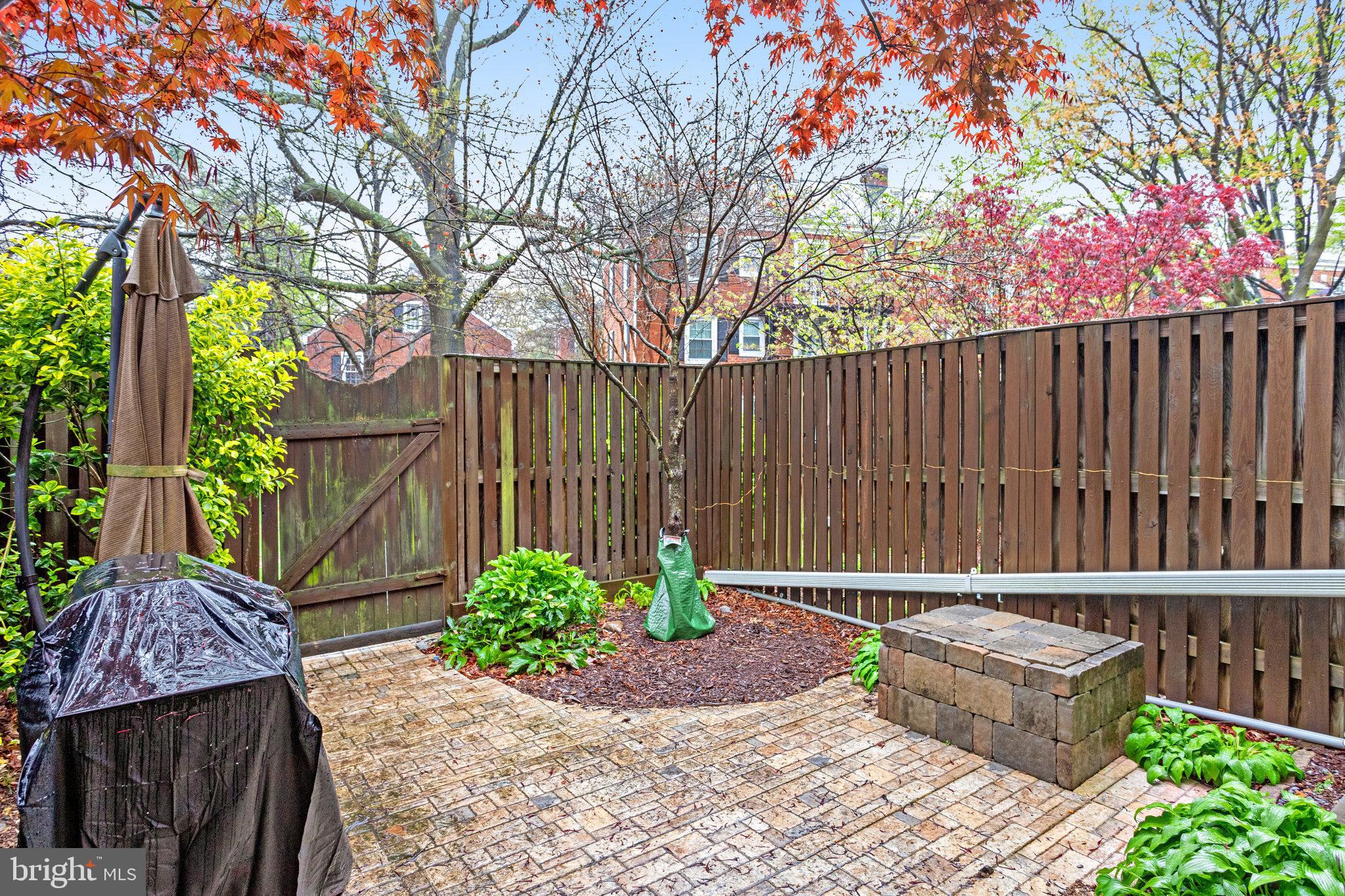 FAIRLINGTON VILLAGES - Residential Lease