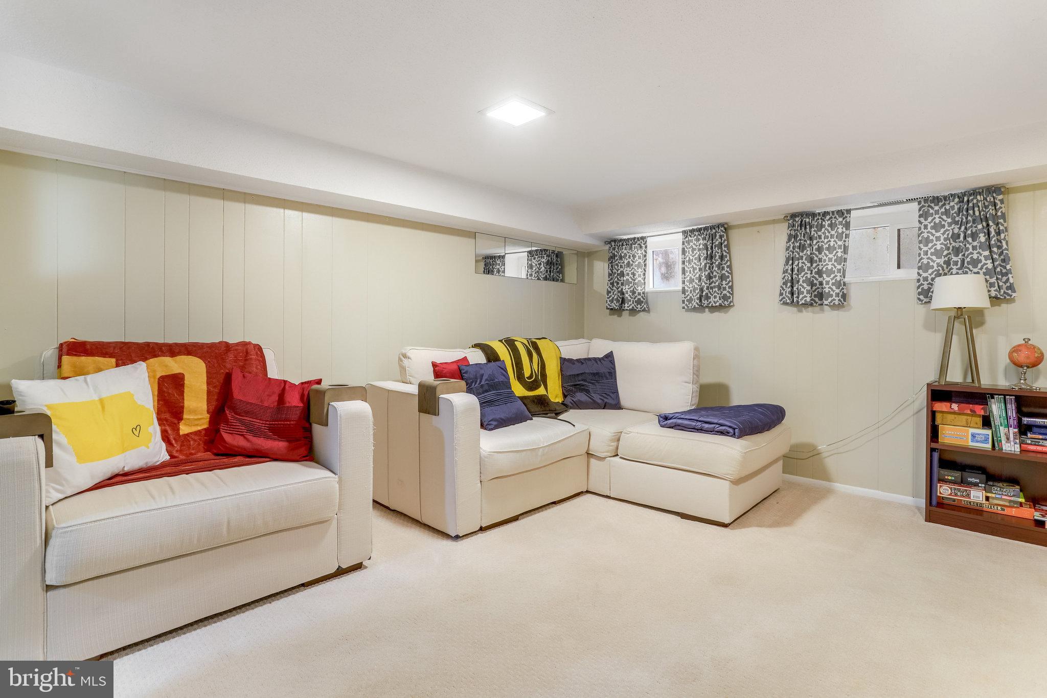 FAIRLINGTON VILLAGES - Residential Lease