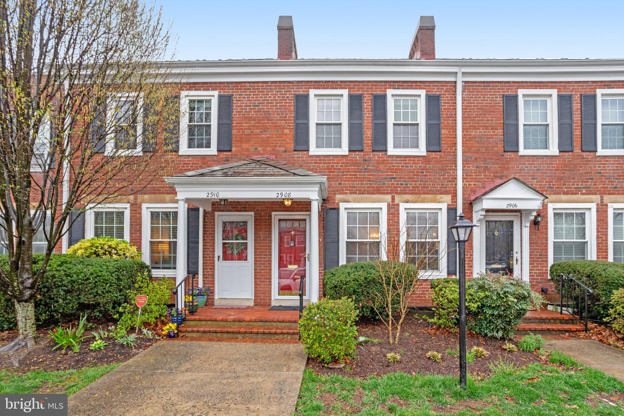 FAIRLINGTON VILLAGES - Residential Lease