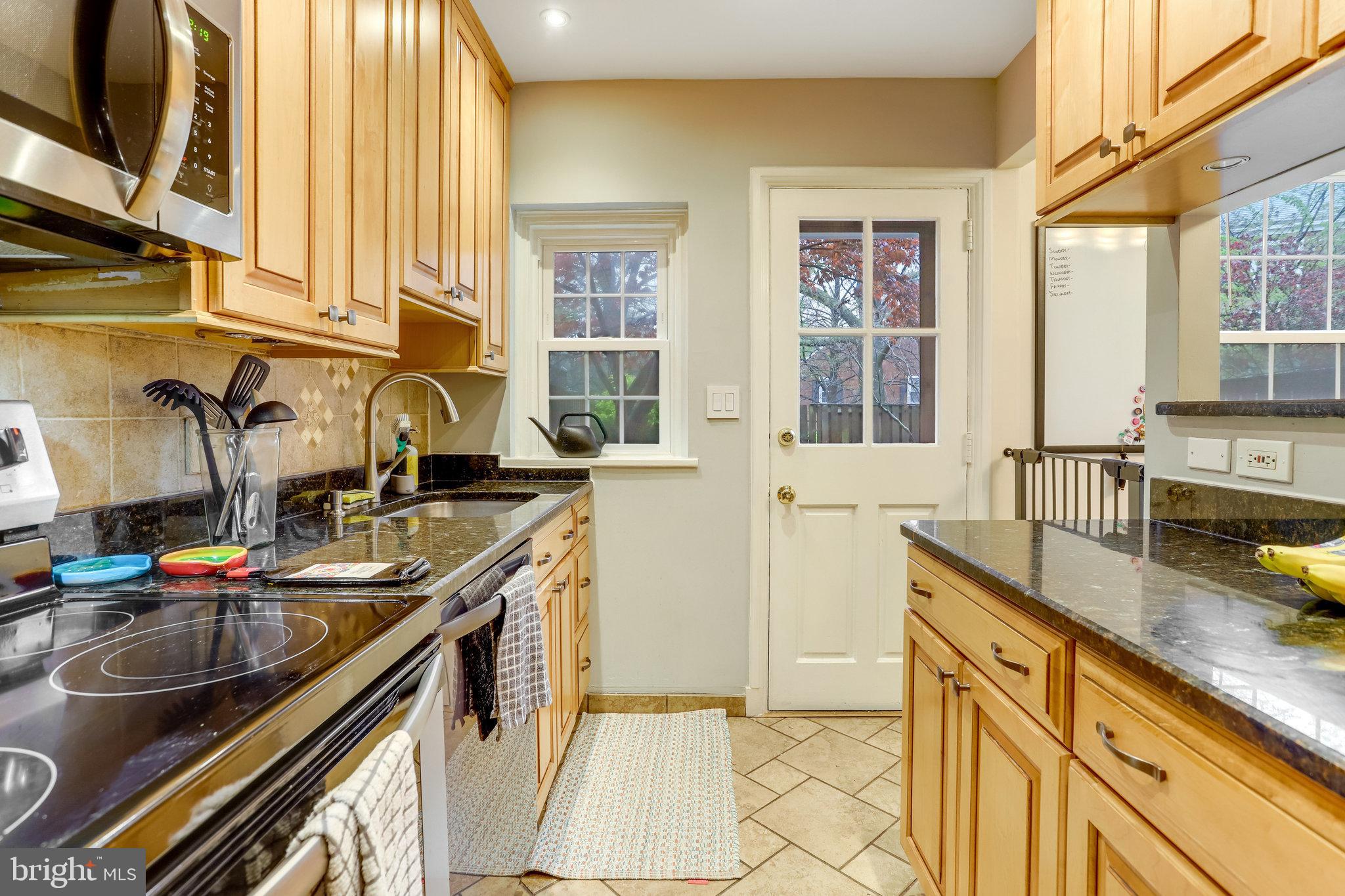 FAIRLINGTON VILLAGES - Residential Lease