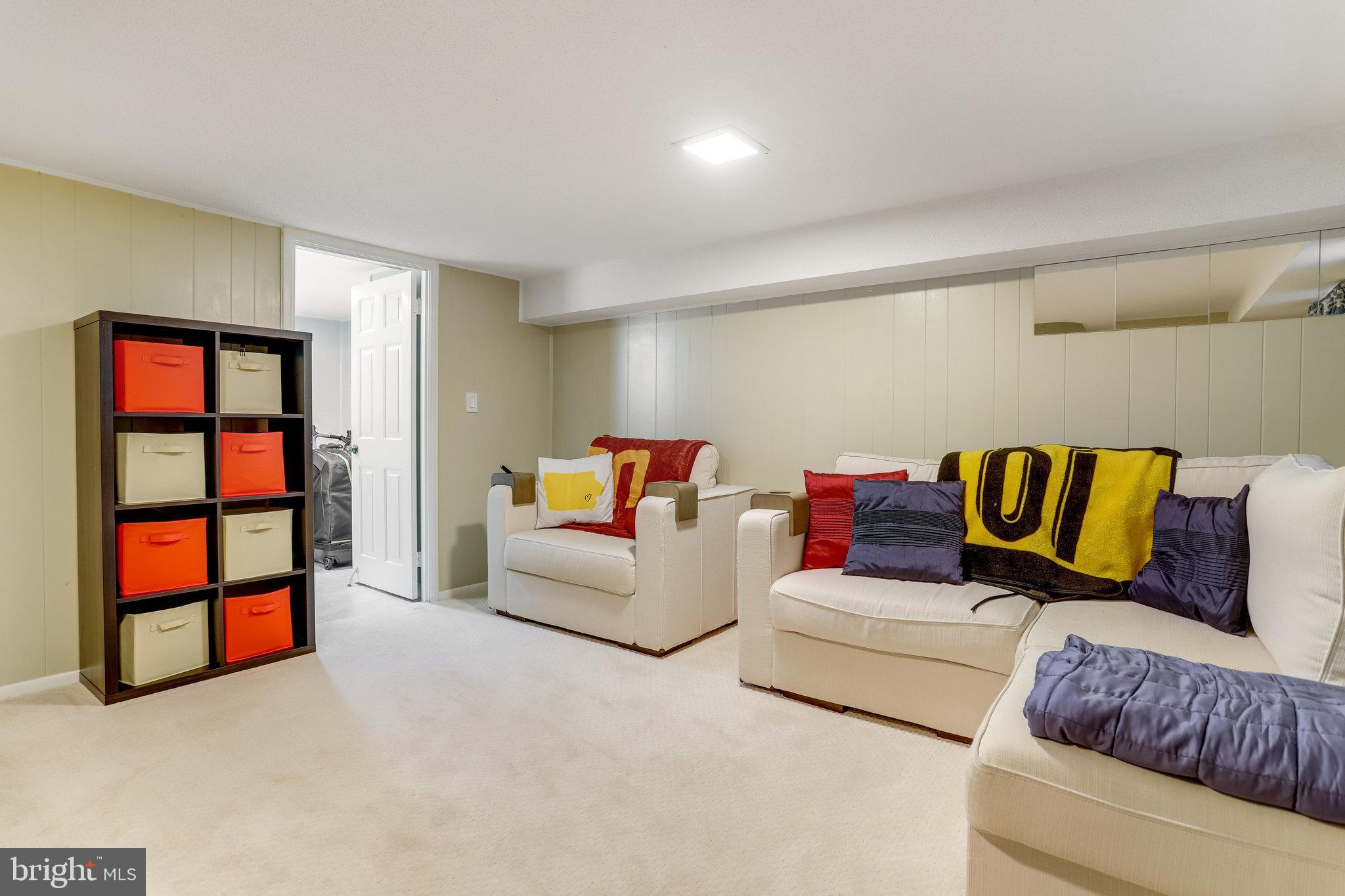 FAIRLINGTON VILLAGES - Residential Lease