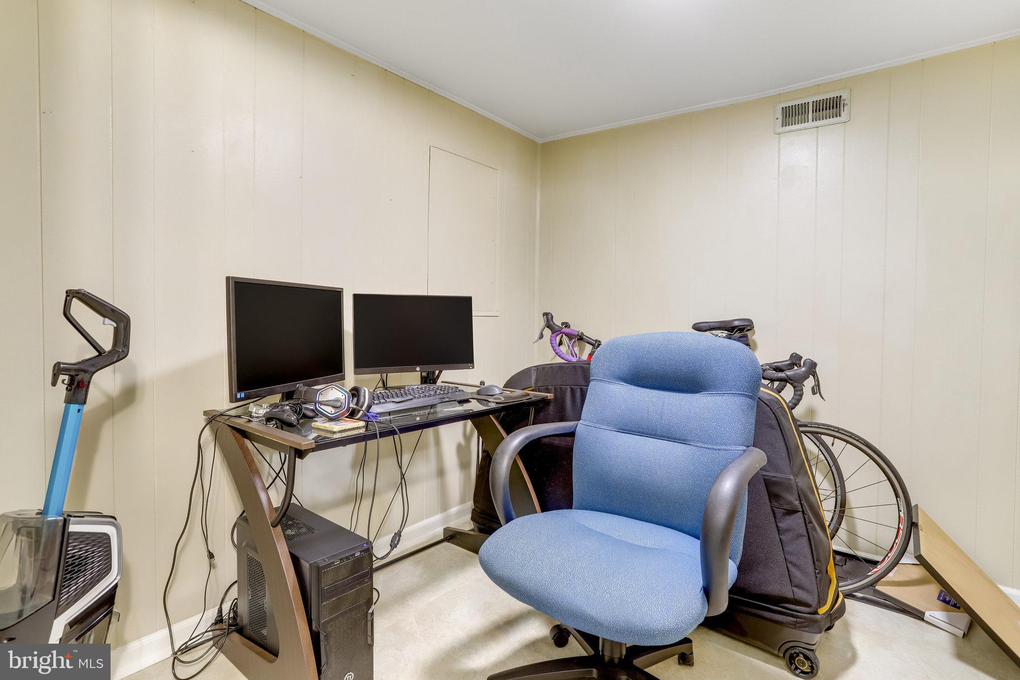 FAIRLINGTON VILLAGES - Residential Lease