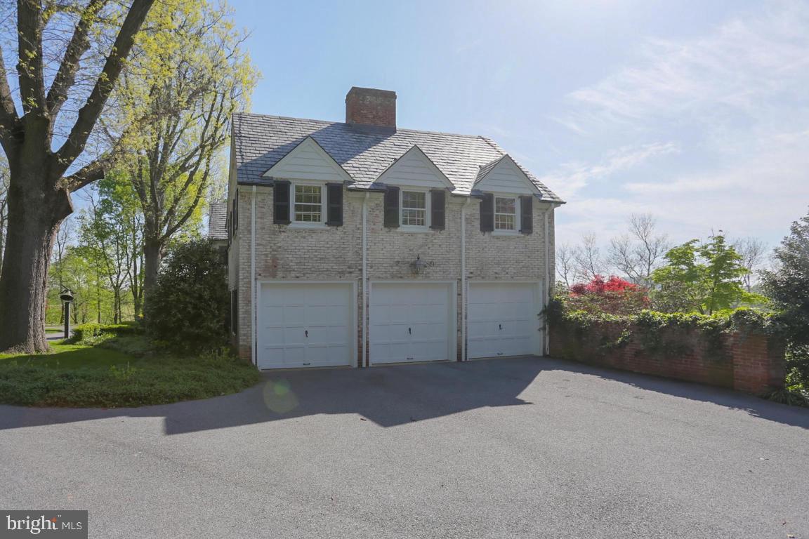 MONDAMIN FARMS - Residential