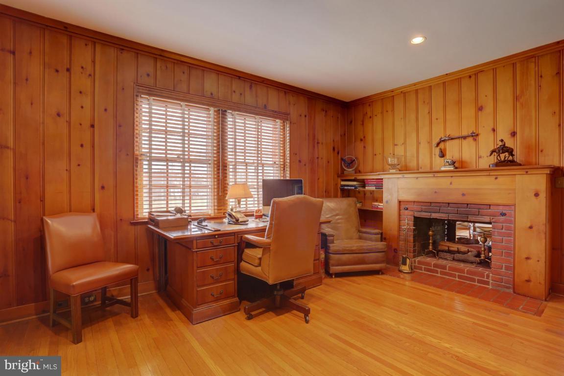 MONDAMIN FARMS - Residential