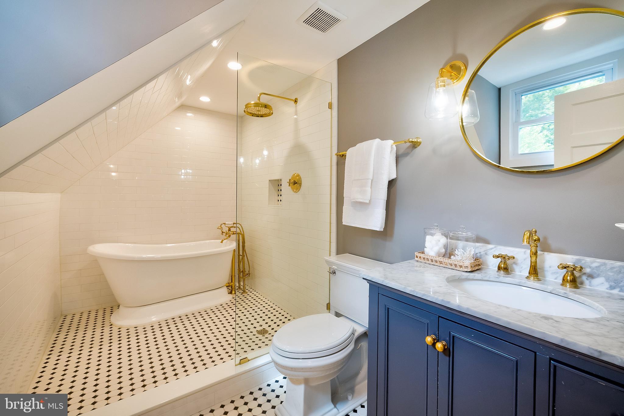 FOREST GLEN PARK - Residential