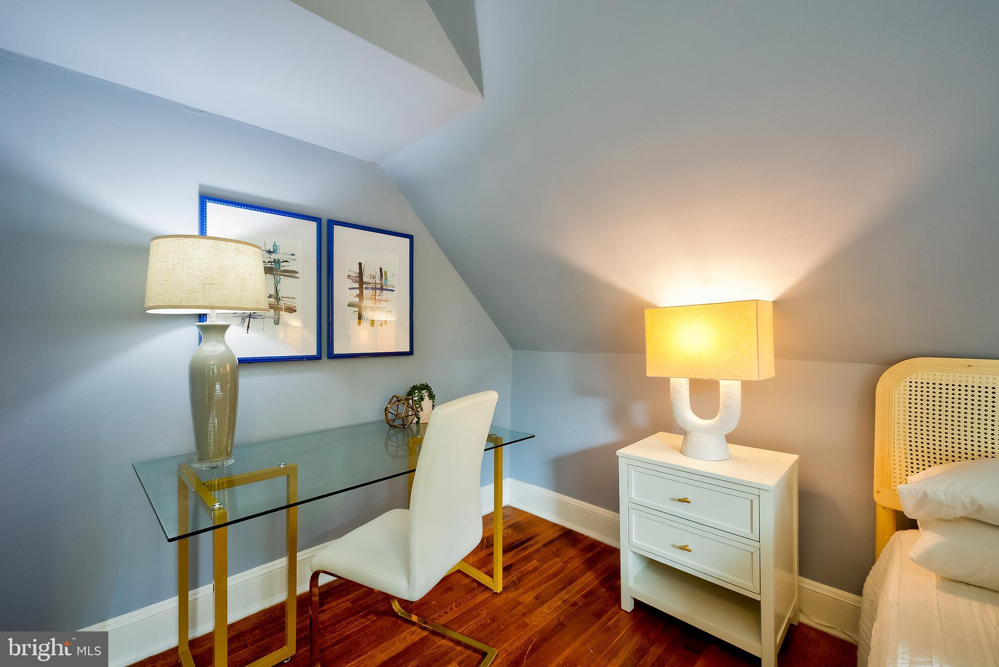 FOREST GLEN PARK - Residential