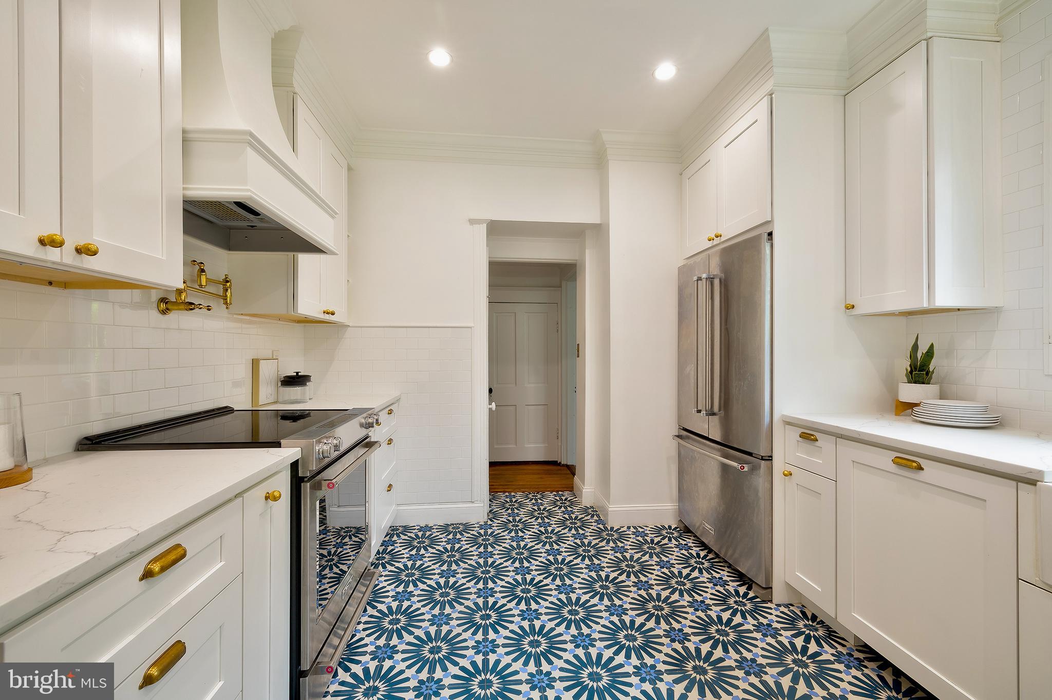 FOREST GLEN PARK - Residential