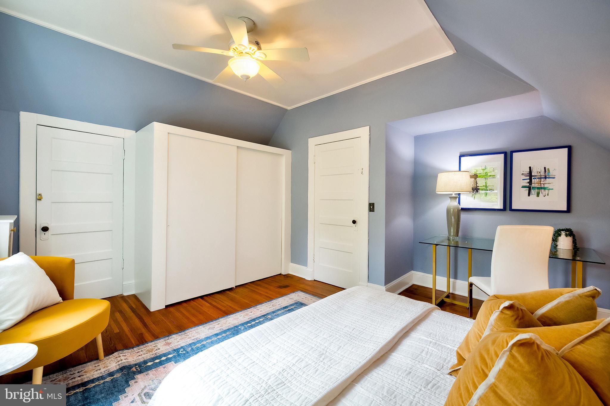 FOREST GLEN PARK - Residential