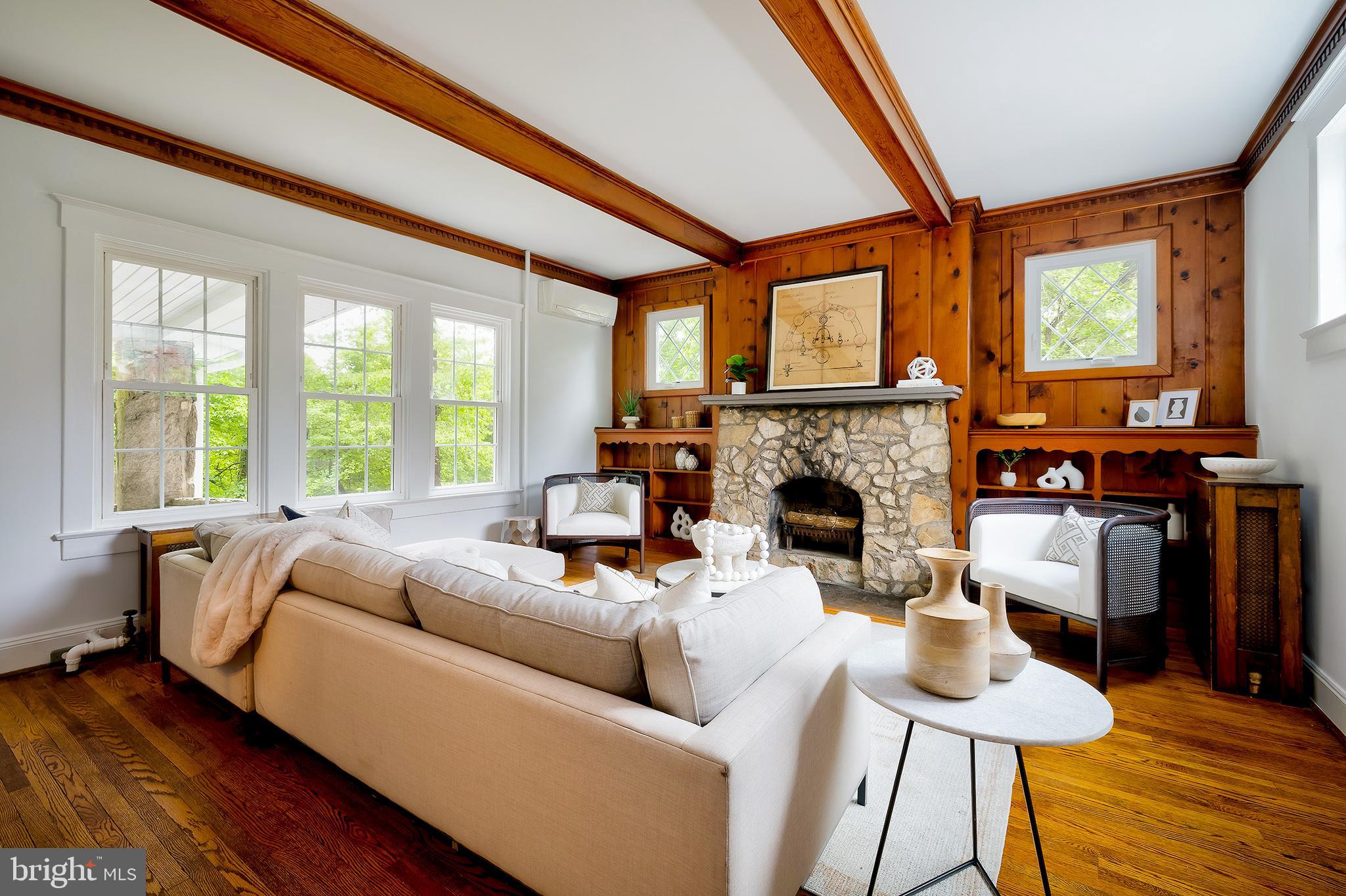 FOREST GLEN PARK - Residential