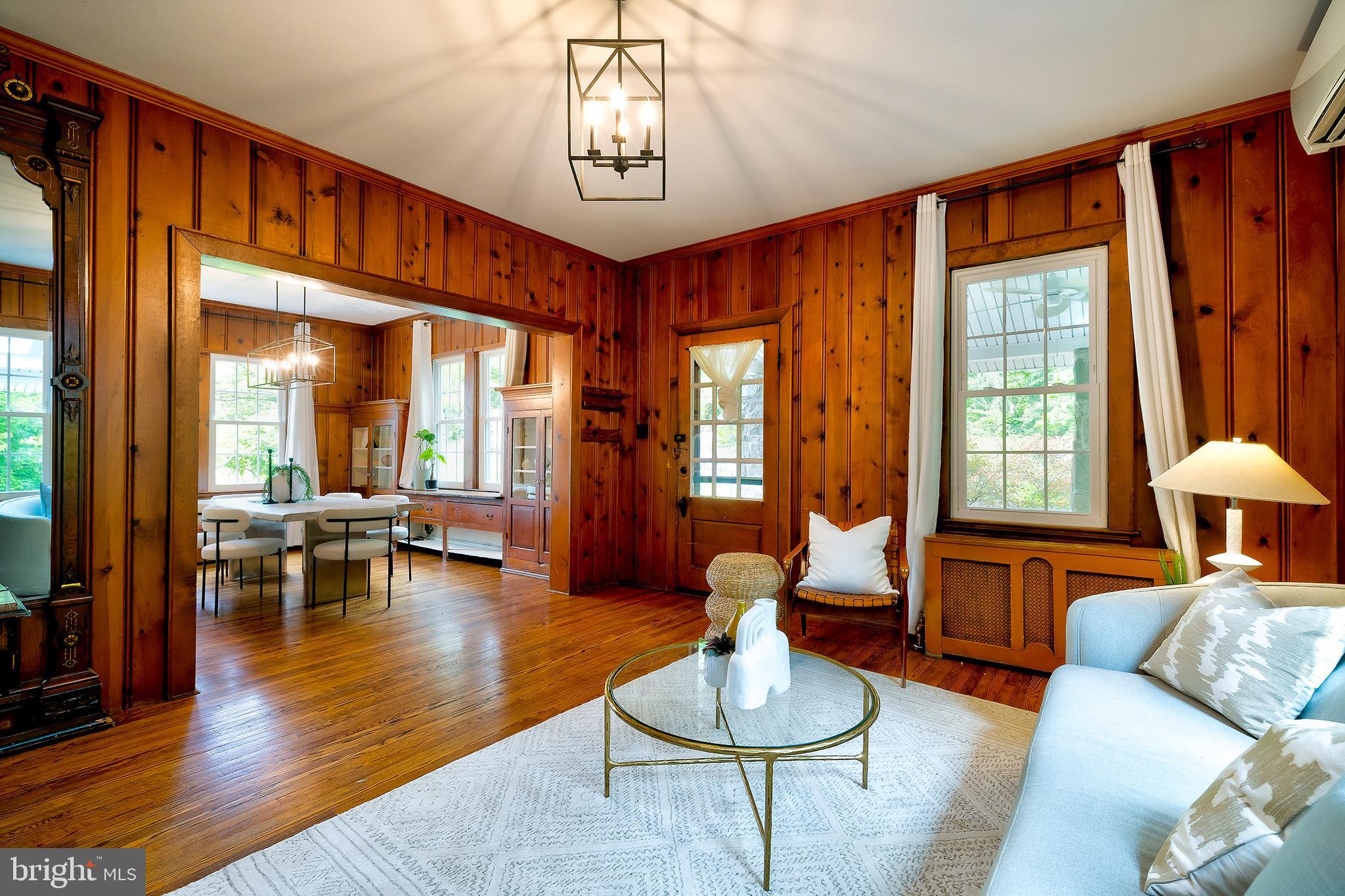 FOREST GLEN PARK - Residential