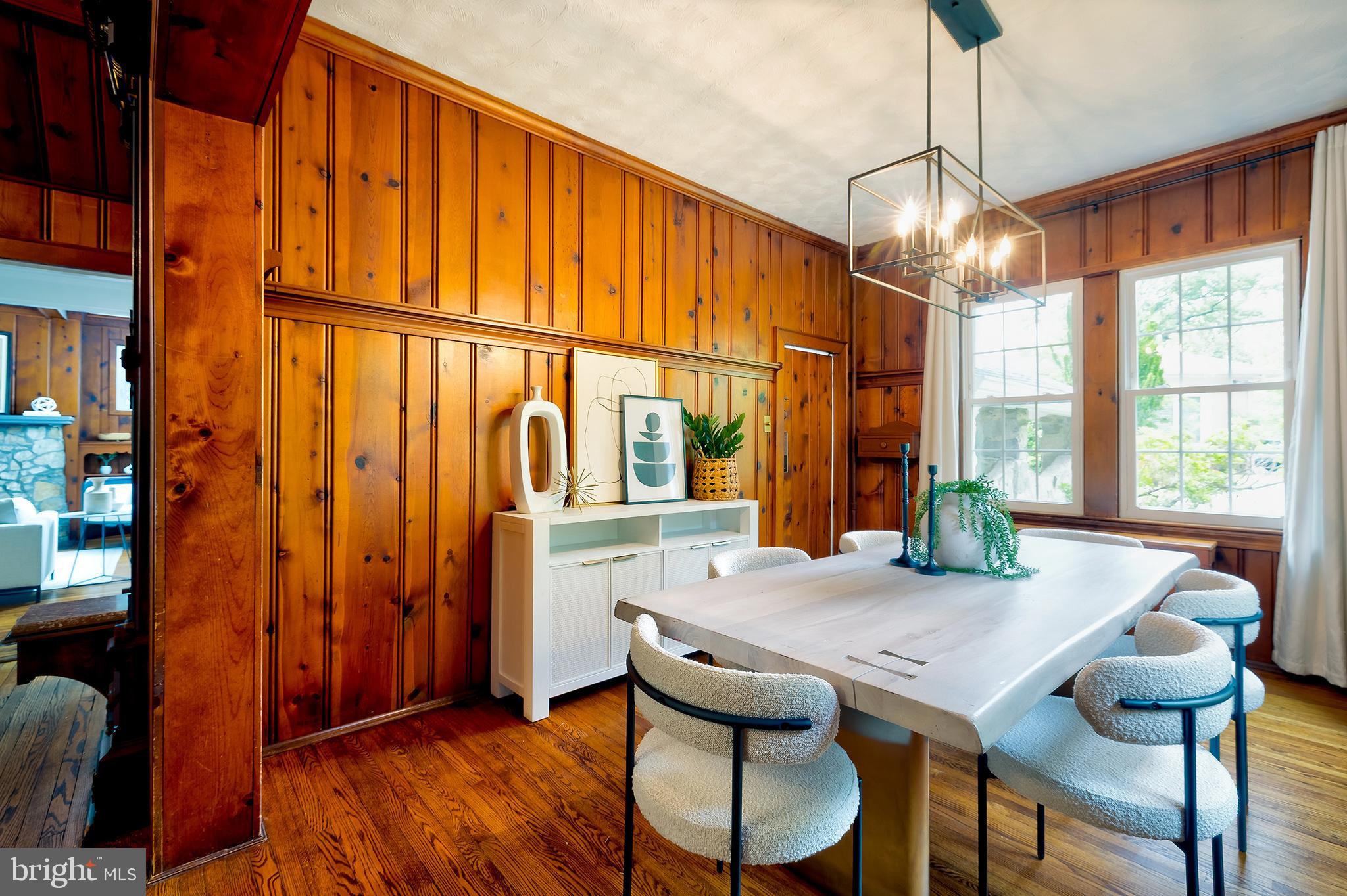 FOREST GLEN PARK - Residential