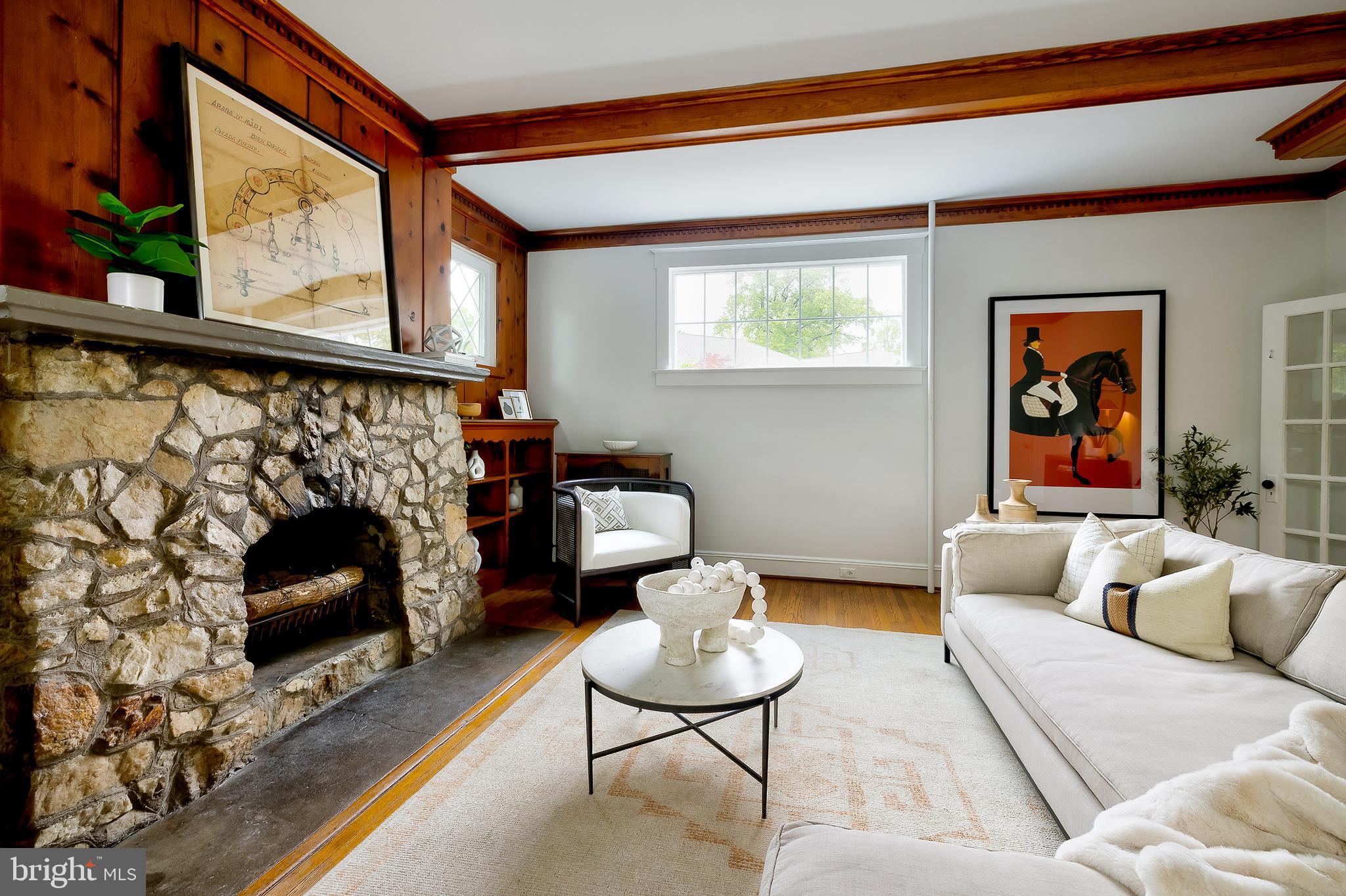 FOREST GLEN PARK - Residential