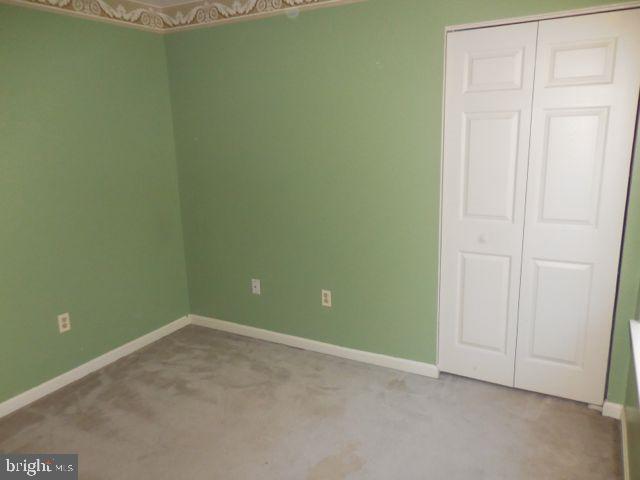 COLONIAL HILLS - Residential