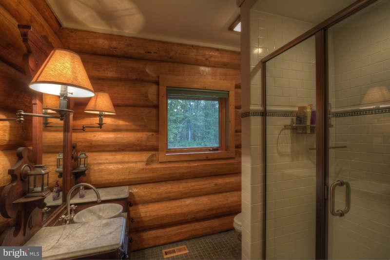 PIGEON COVE - Residential