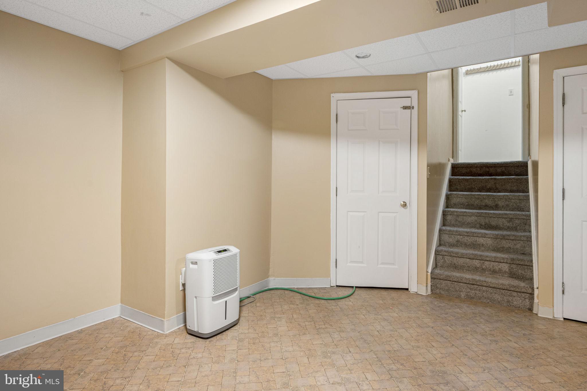 MEADOW VIEW VILLAGE - Residential