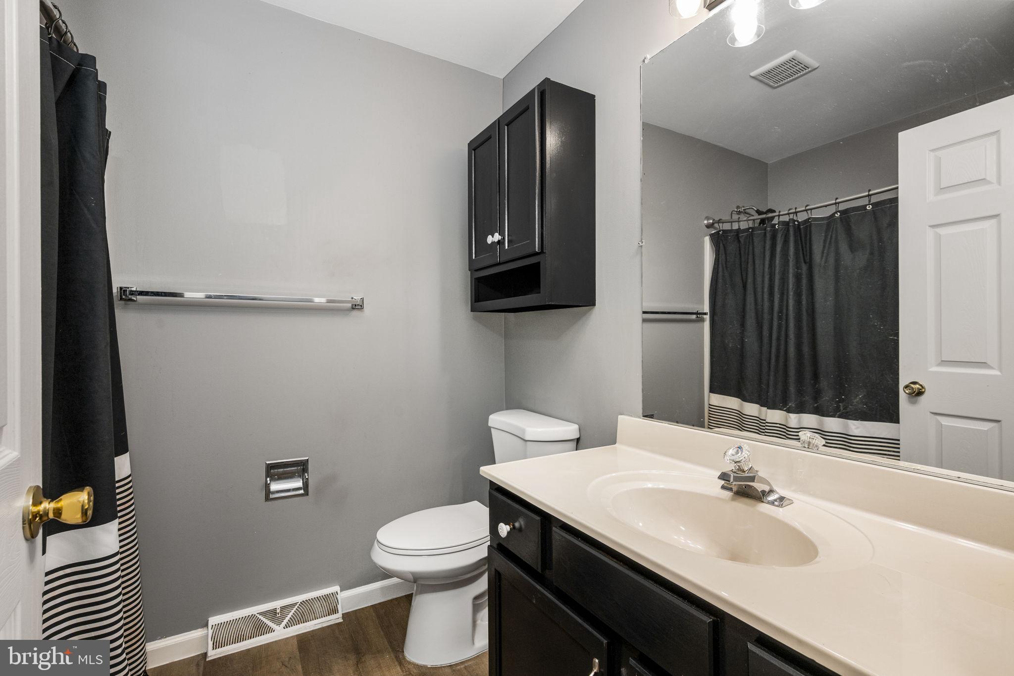 MEADOW VIEW VILLAGE - Residential