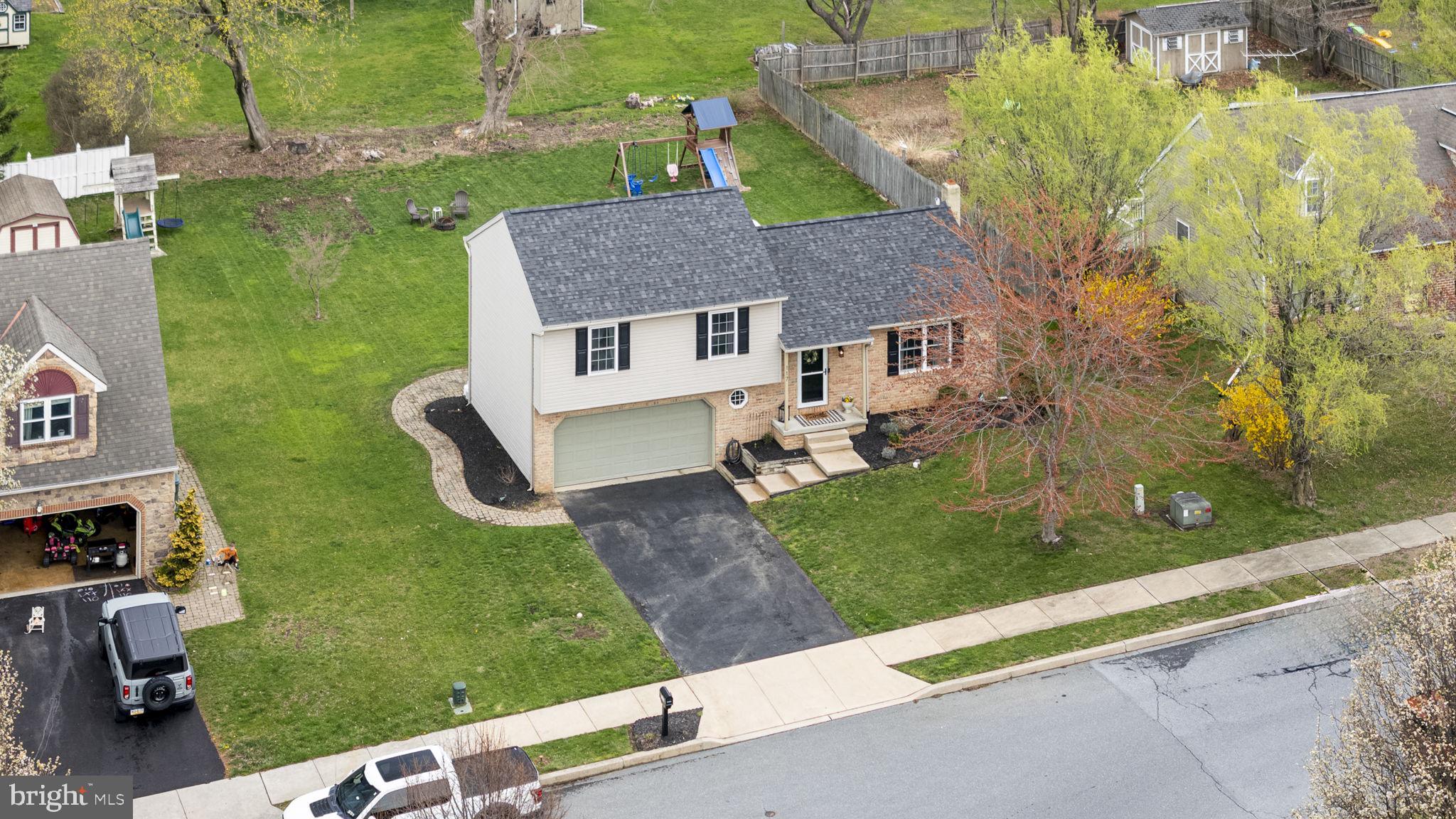 MEADOW VIEW VILLAGE - Residential