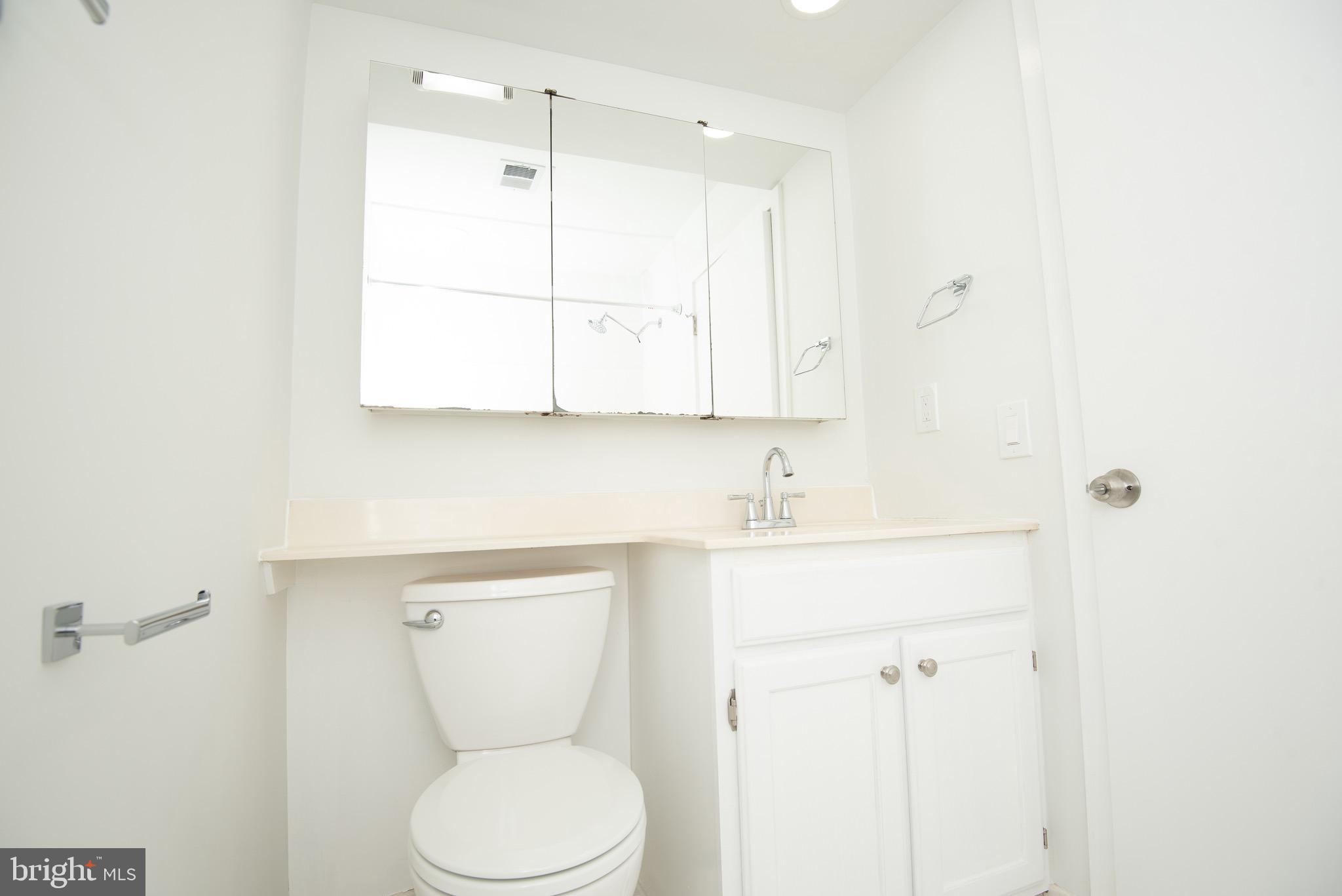 FOUNTAIN POINTE - Residential