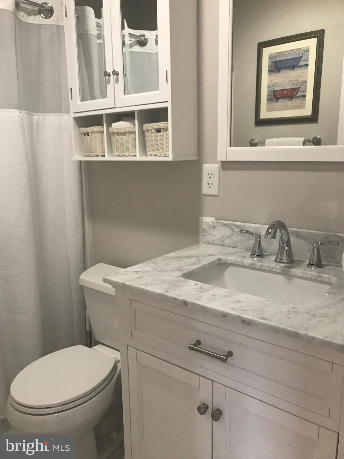 MIRACLE VALLEY - Residential Lease