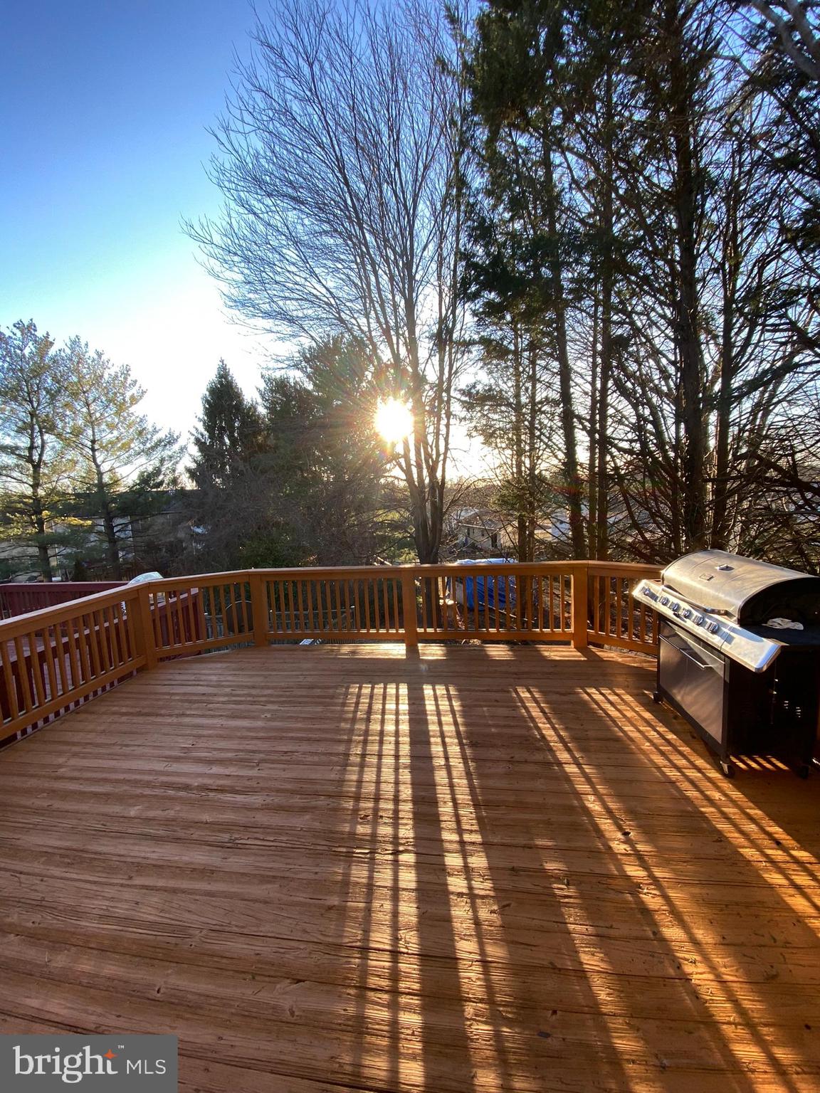 FLOWER HILL - Residential