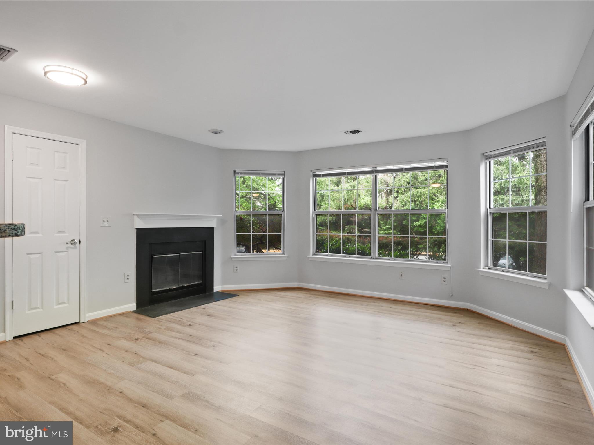 WILLOUGHBYS RIDGE - Residential Lease