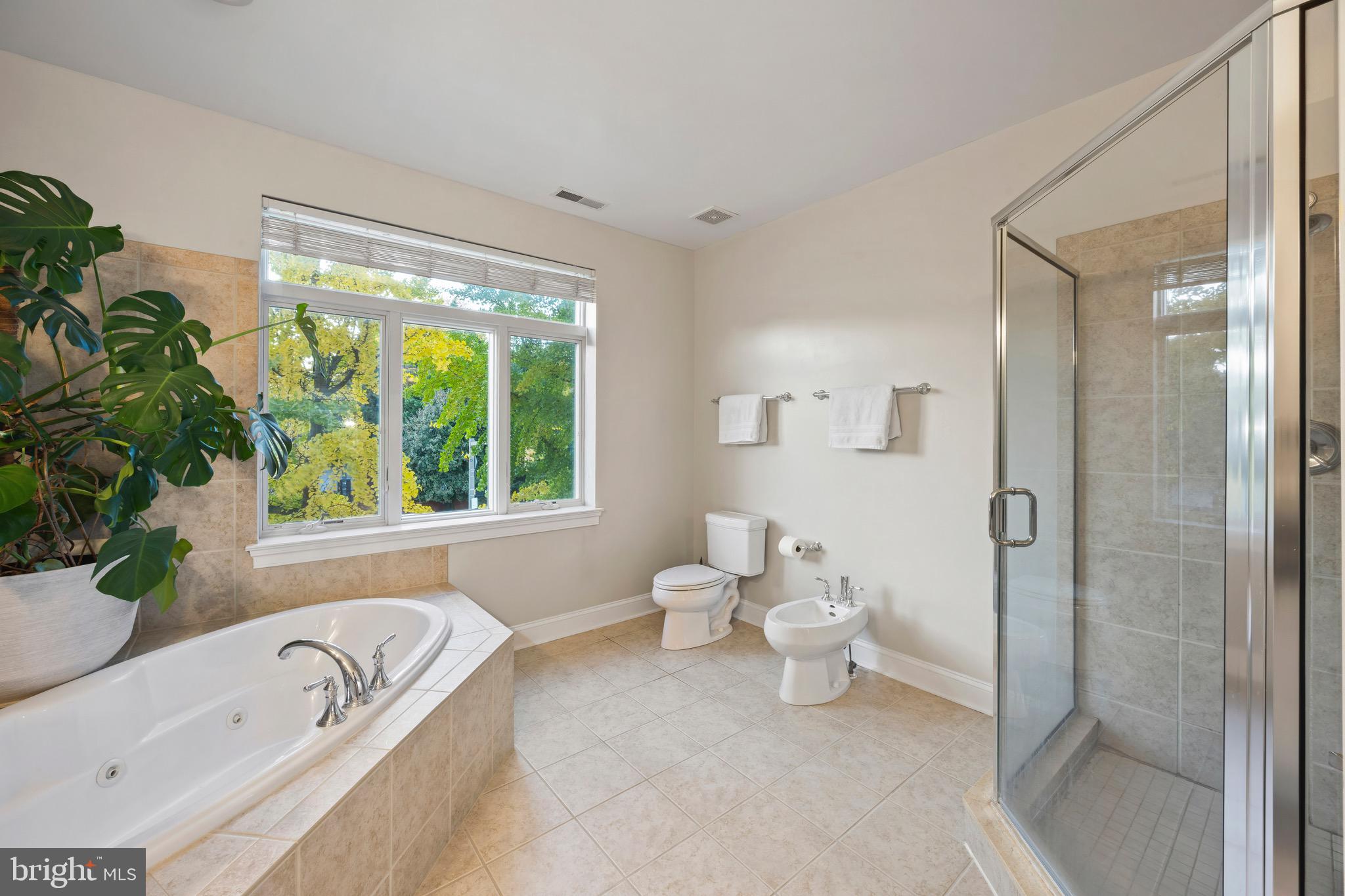 PIER HOMES AT HARBORVIEW - Residential Lease