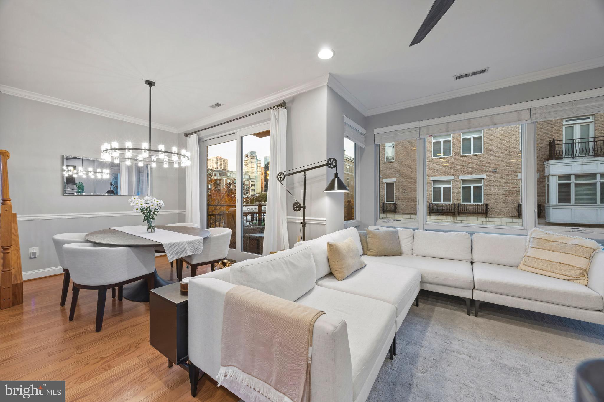 PIER HOMES AT HARBORVIEW - Residential Lease