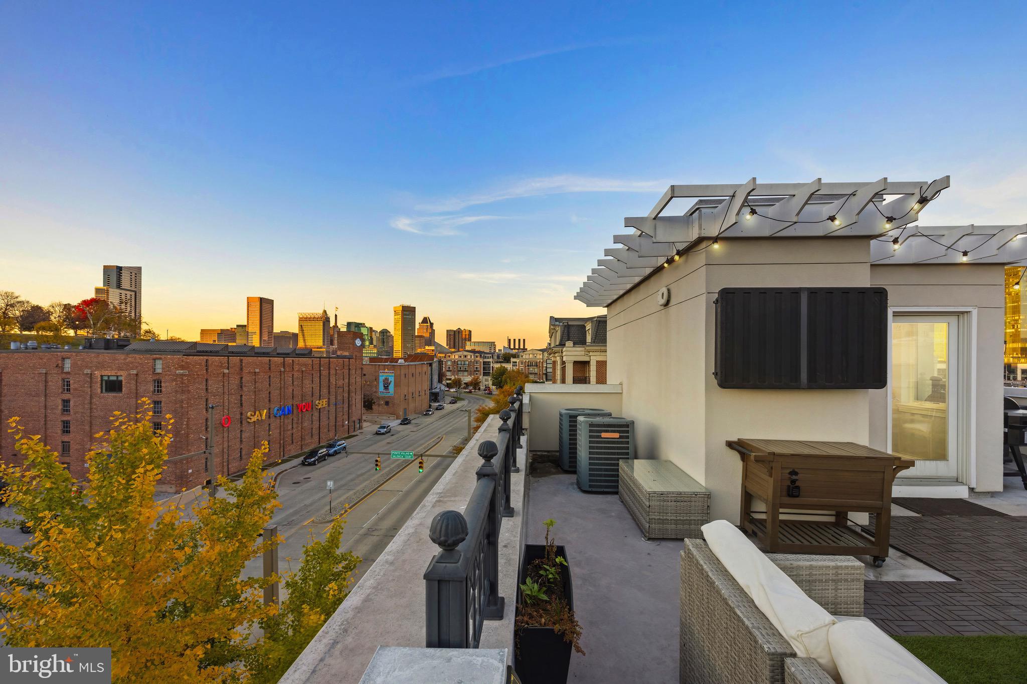 PIER HOMES AT HARBORVIEW - Residential Lease