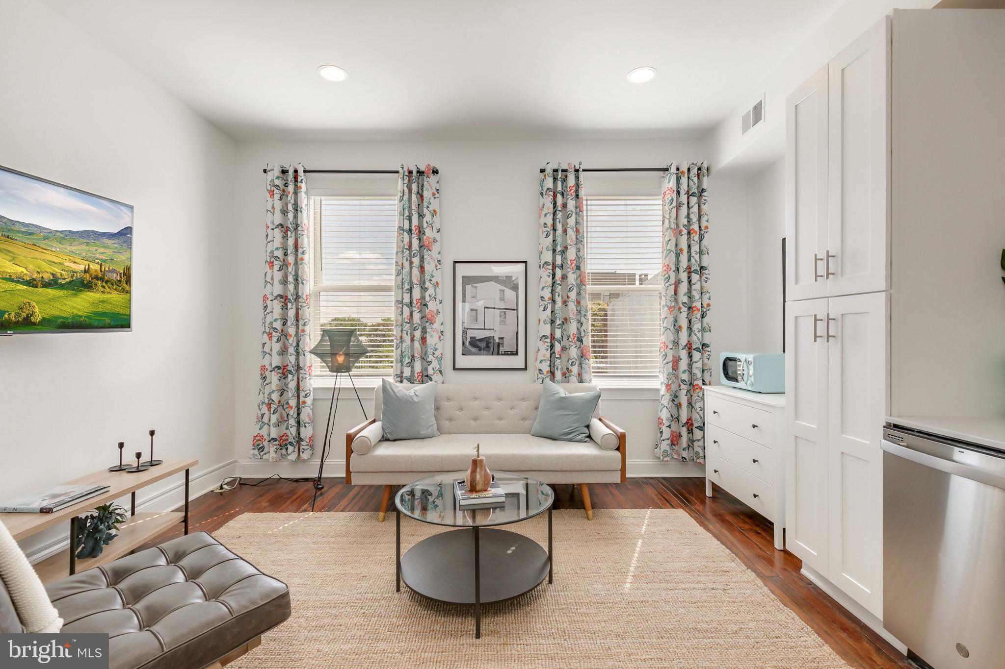 BOLTON HILL HISTORIC DISTRICT - Residential Lease