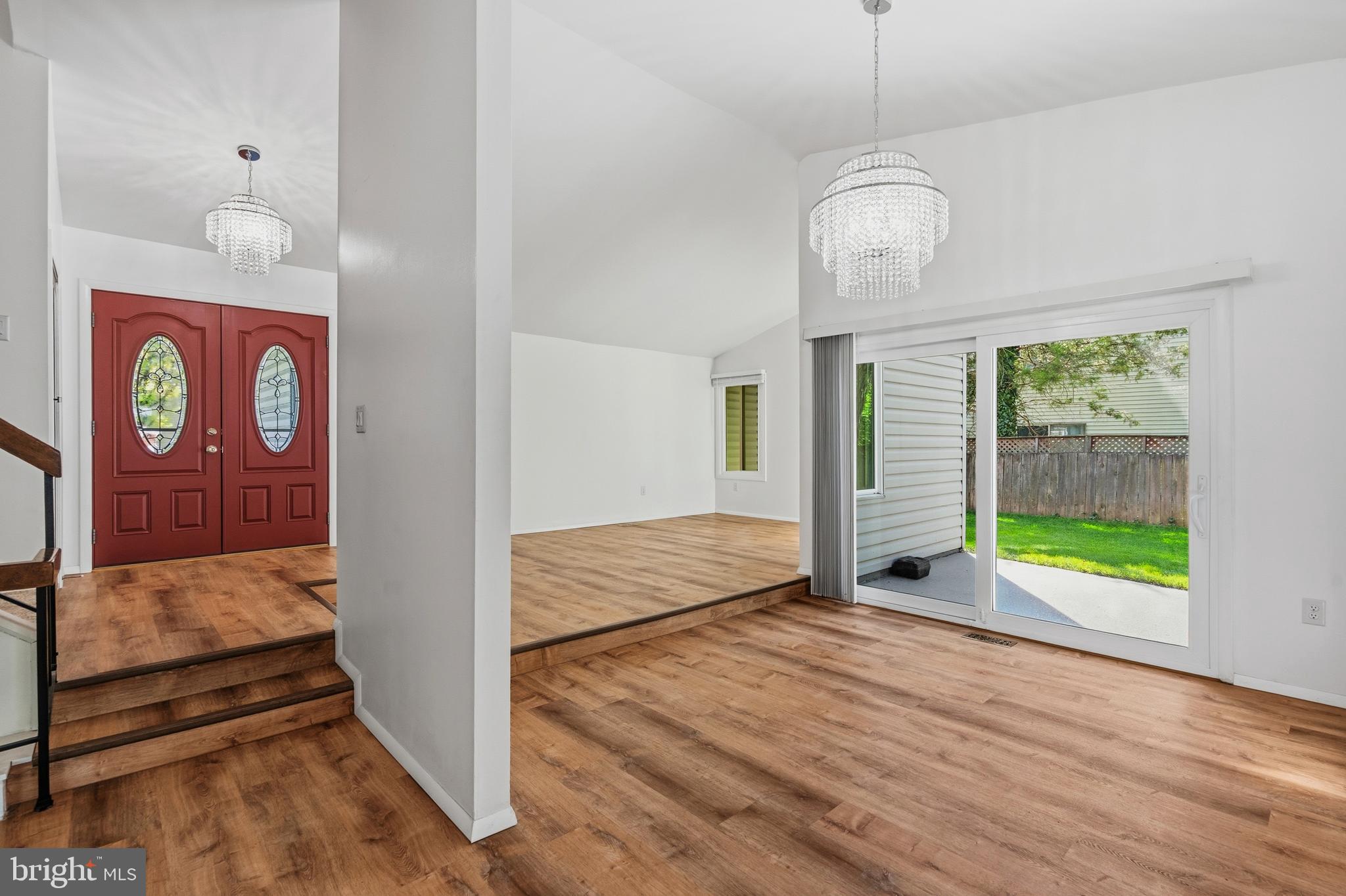 SUGARLAND RUN - Residential