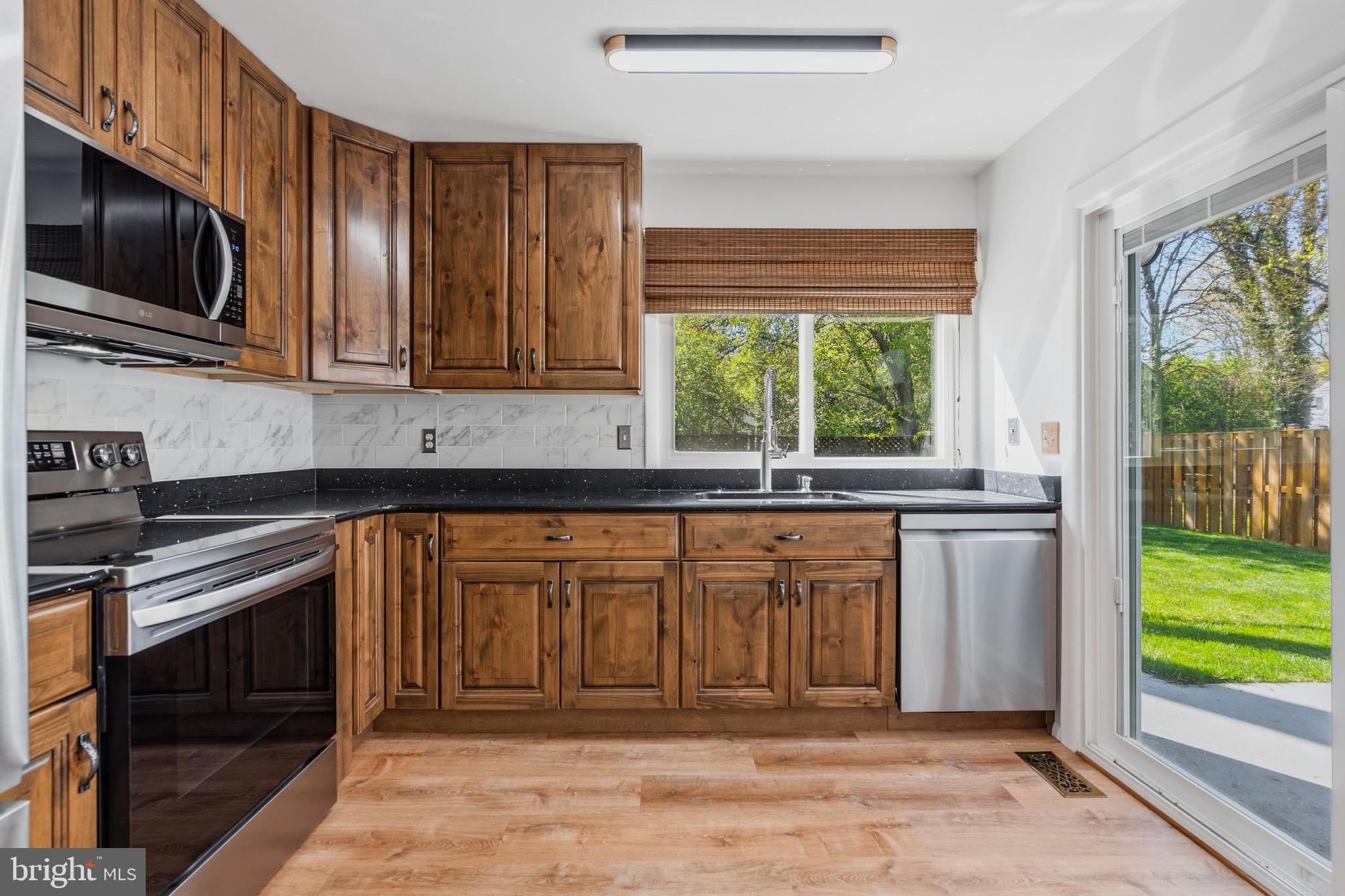 SUGARLAND RUN - Residential