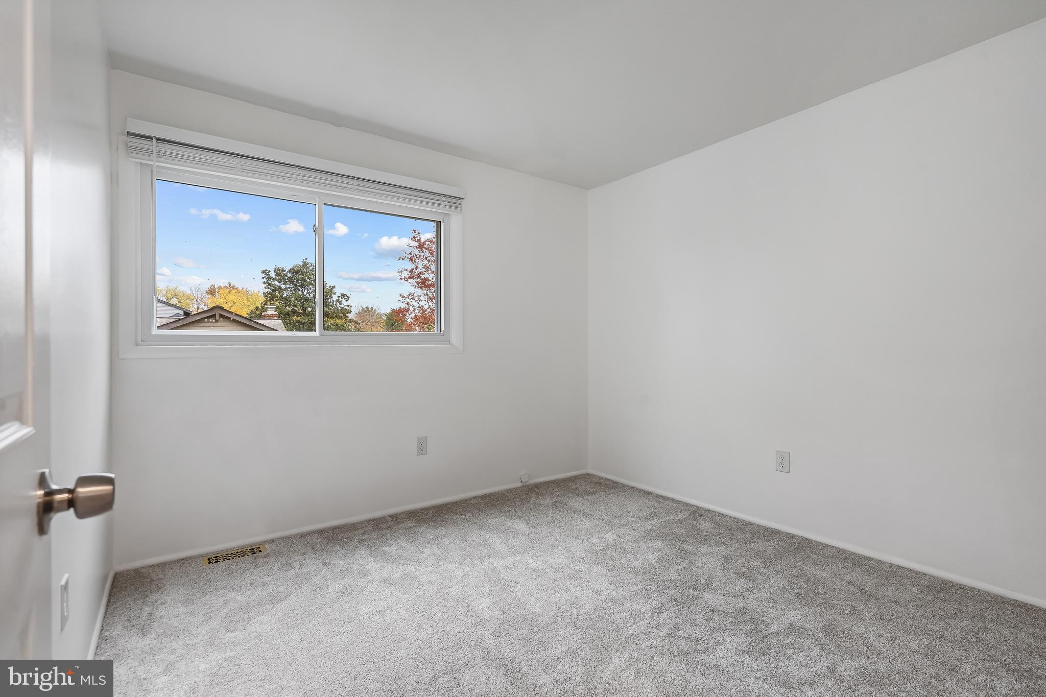 SUGARLAND RUN - Residential