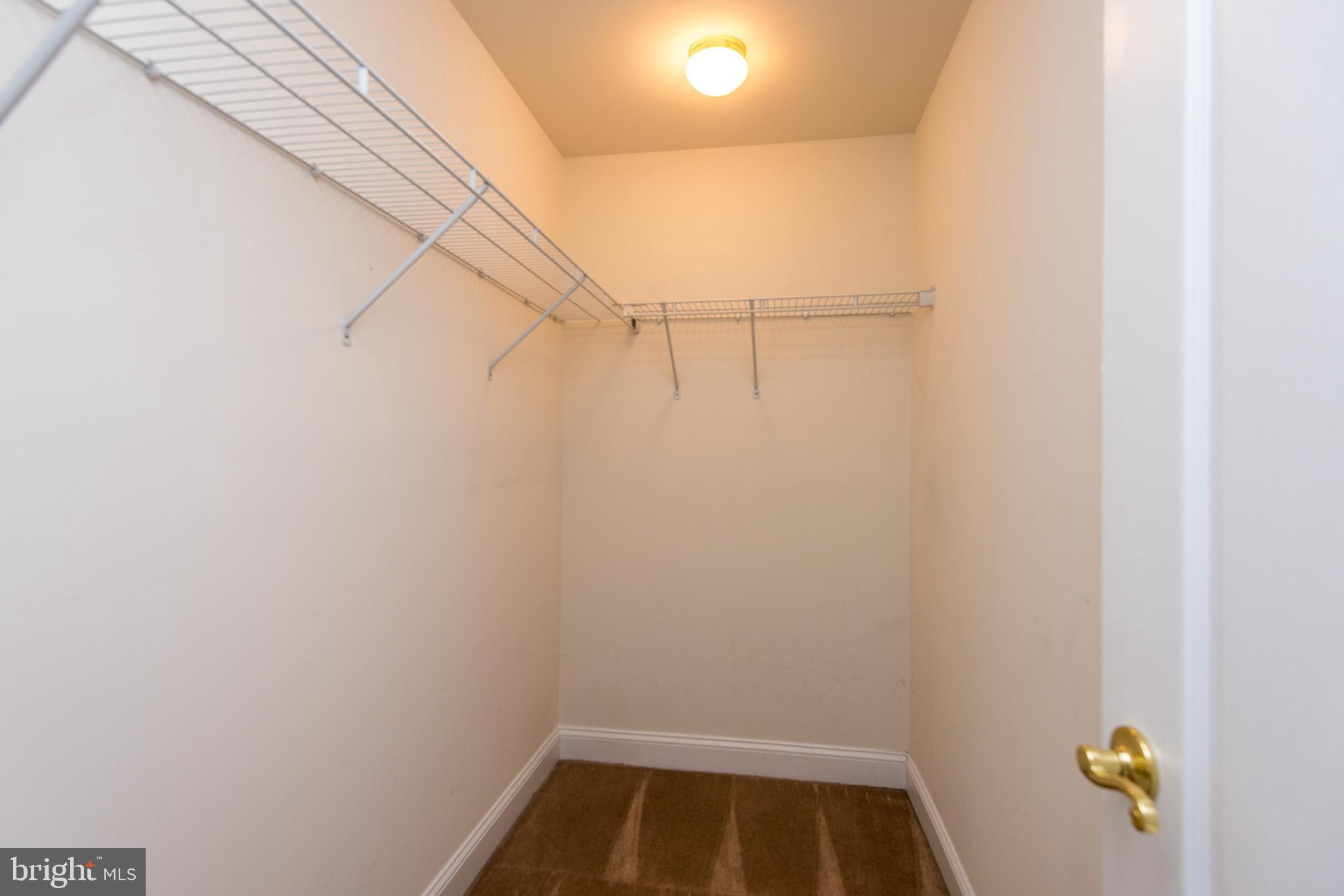 TH AT HERITAGE CNTR - Residential Lease