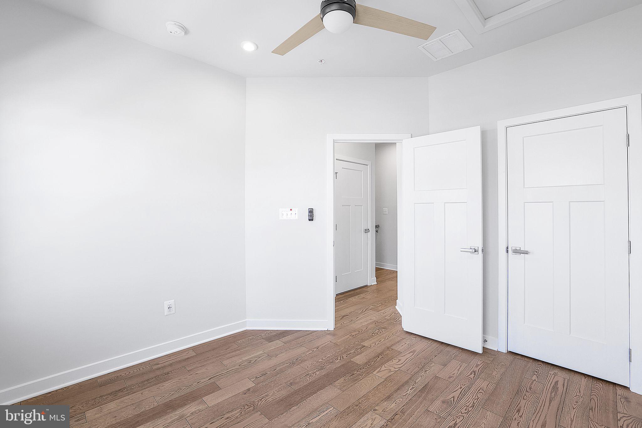 CEDAR HILL - Residential