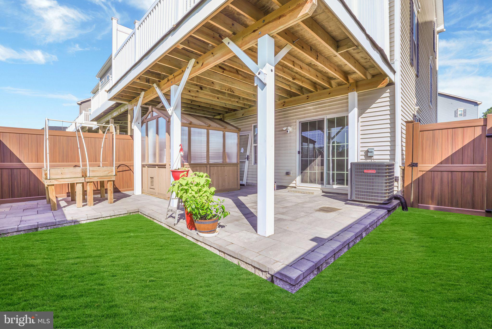 CEDAR HILL - Residential